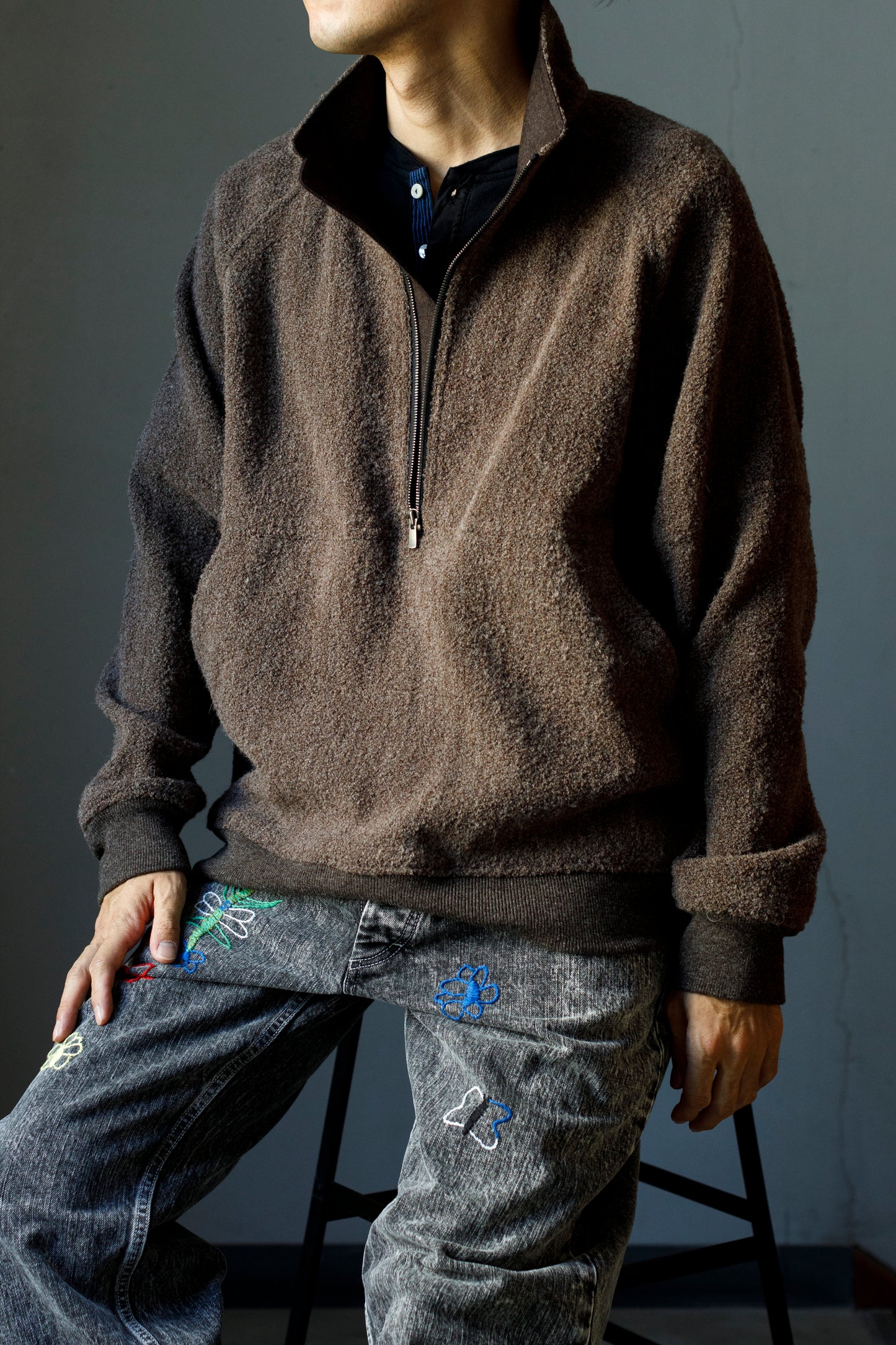 山内 25236 / アルパカボア・ジッププルオーバー - charcoal gray