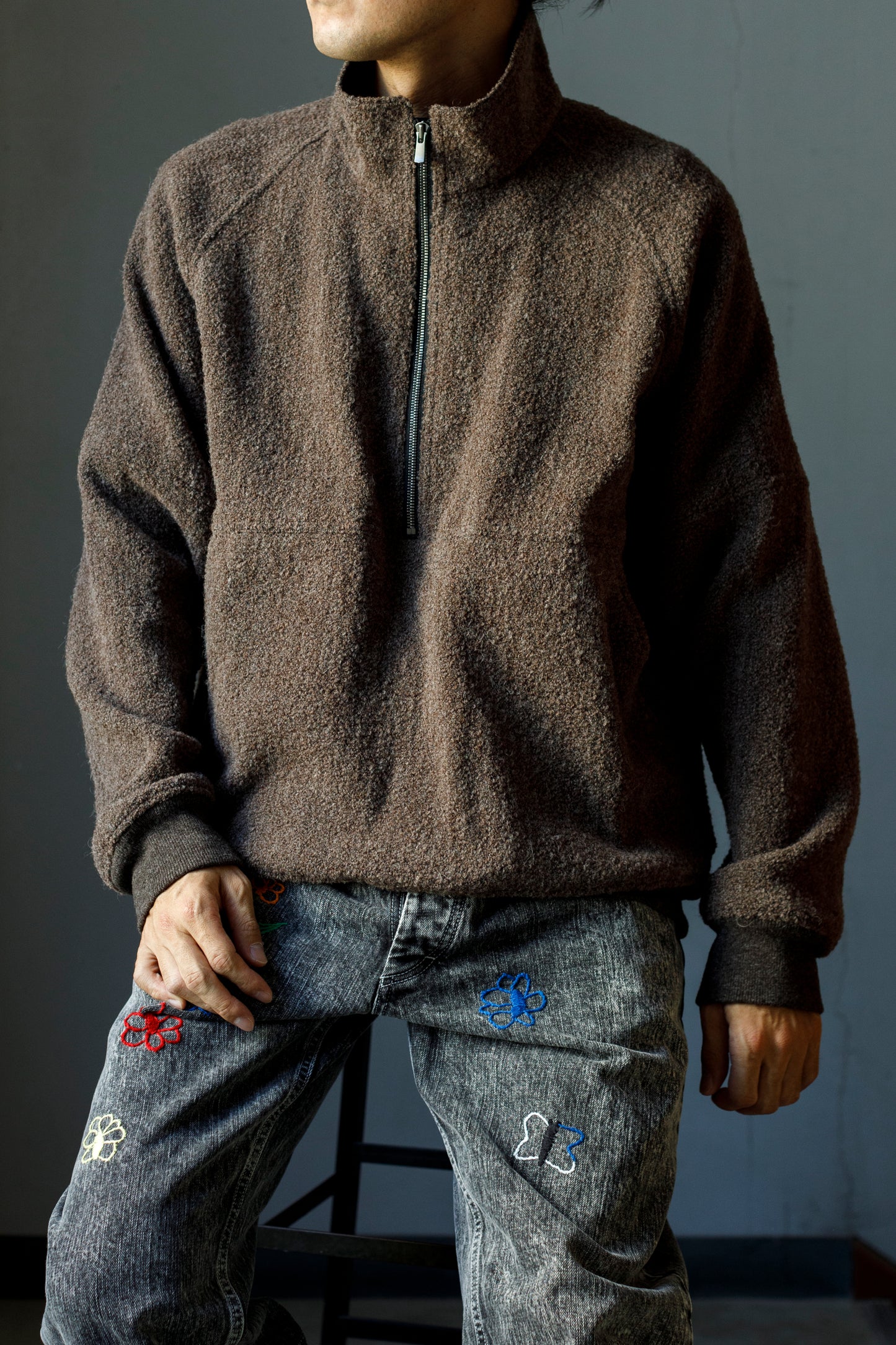 山内 25236 / アルパカボア・ジッププルオーバー - charcoal gray