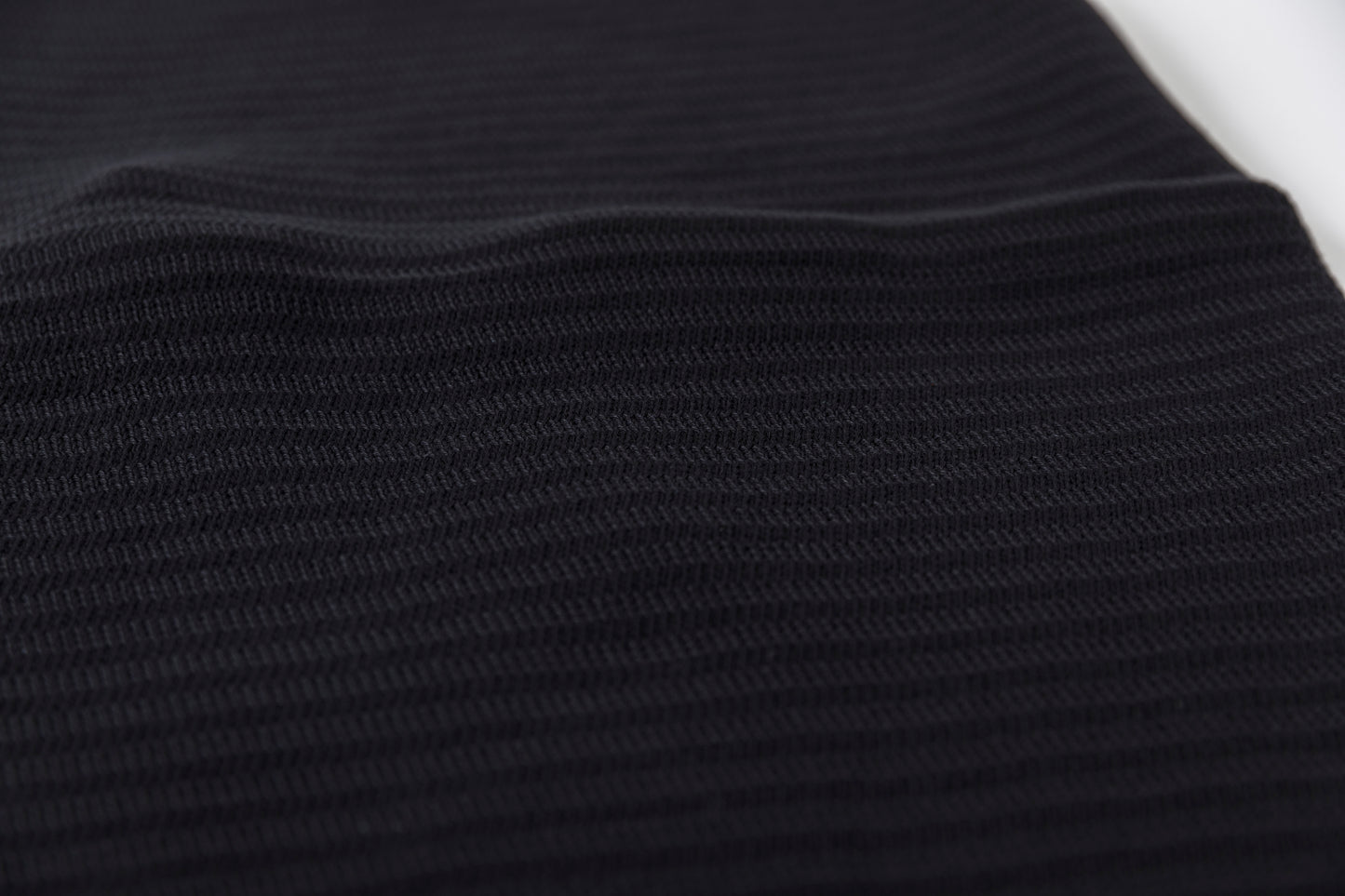 WONDER ROOM WMA-002 "MARS" Neck Warmer - Black