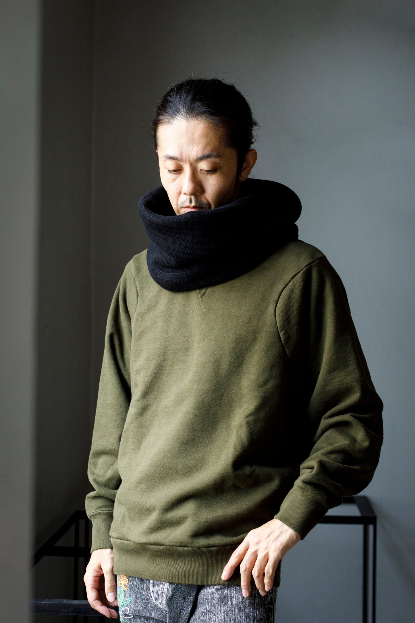 WONDER ROOM WMA-002 "MARS" Neck Warmer - Black