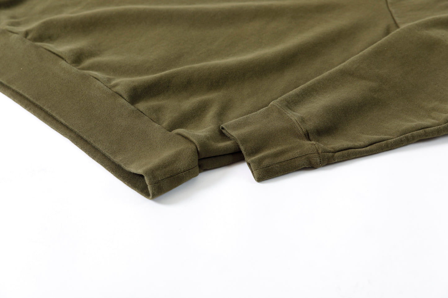 WONDER ROOM WWH-002 "WHALE" Crewneck Sweat - Olive