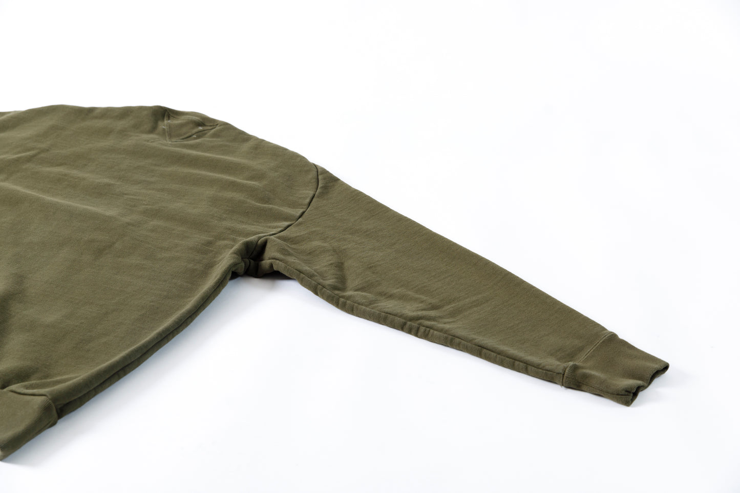 WONDER ROOM WWH-002 "WHALE" Crewneck Sweat - Olive