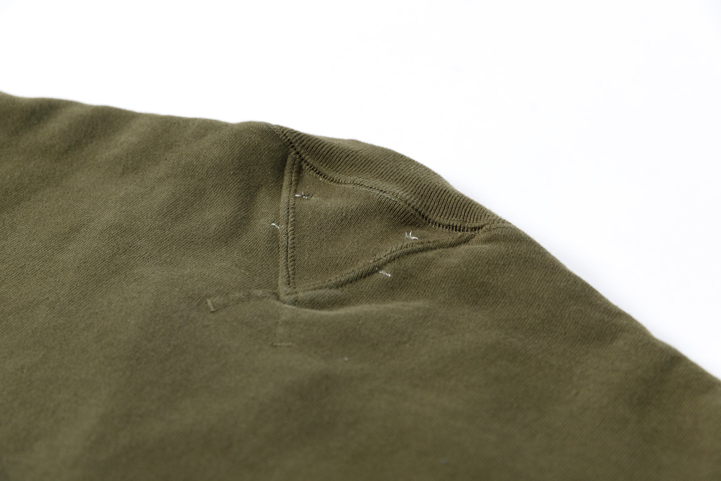 WONDER ROOM WWH-002 "WHALE" Crewneck Sweat - Olive