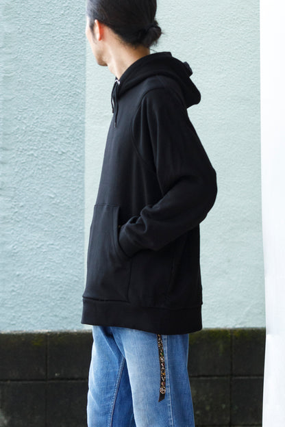 WONDER ROOM / WEG-001 "EGG" Double pocket hoodie - Black