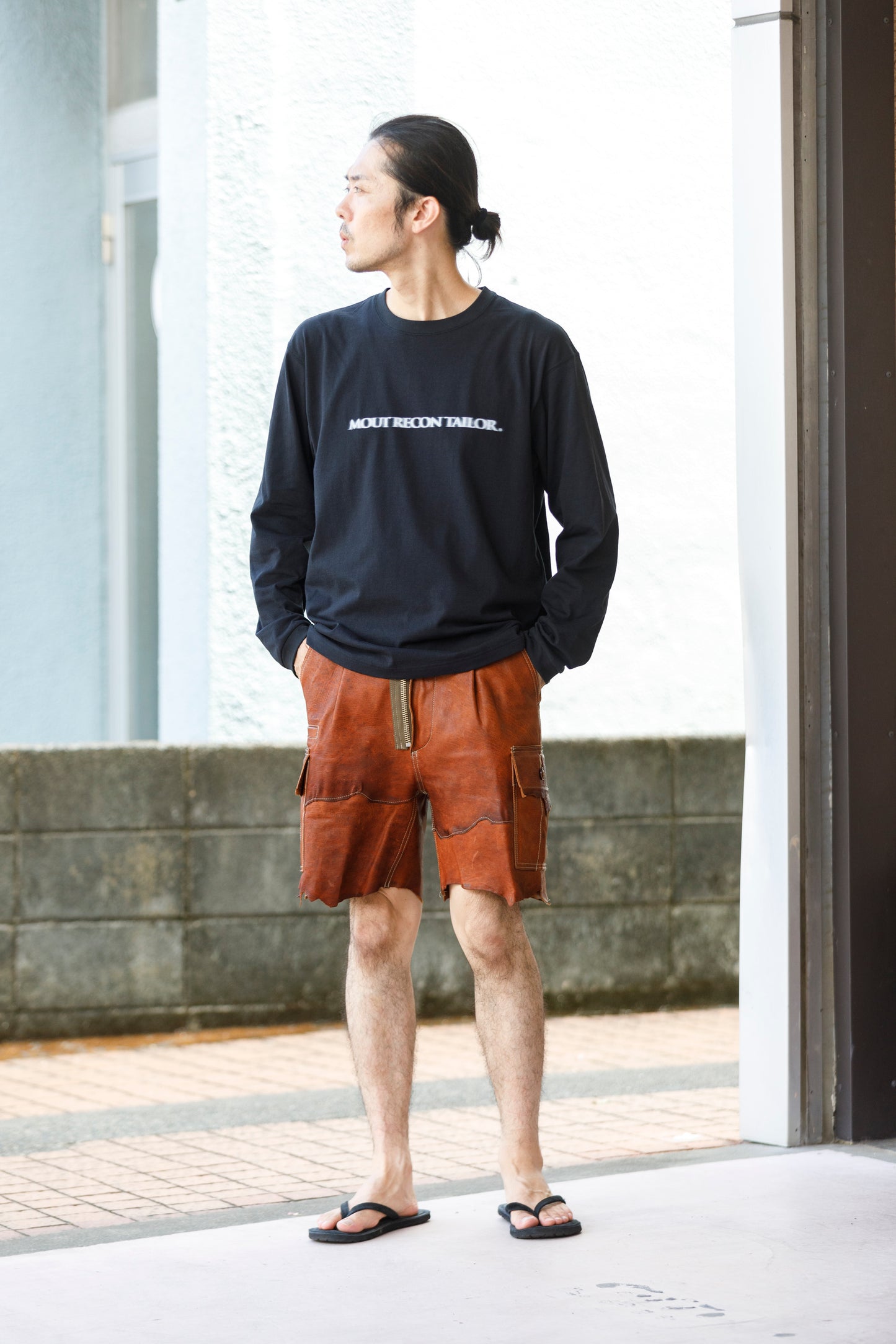 MOUT RECON TAILOR / MT1810 BLUR LOGO LONG SLEEVE T-SHIRT - Black