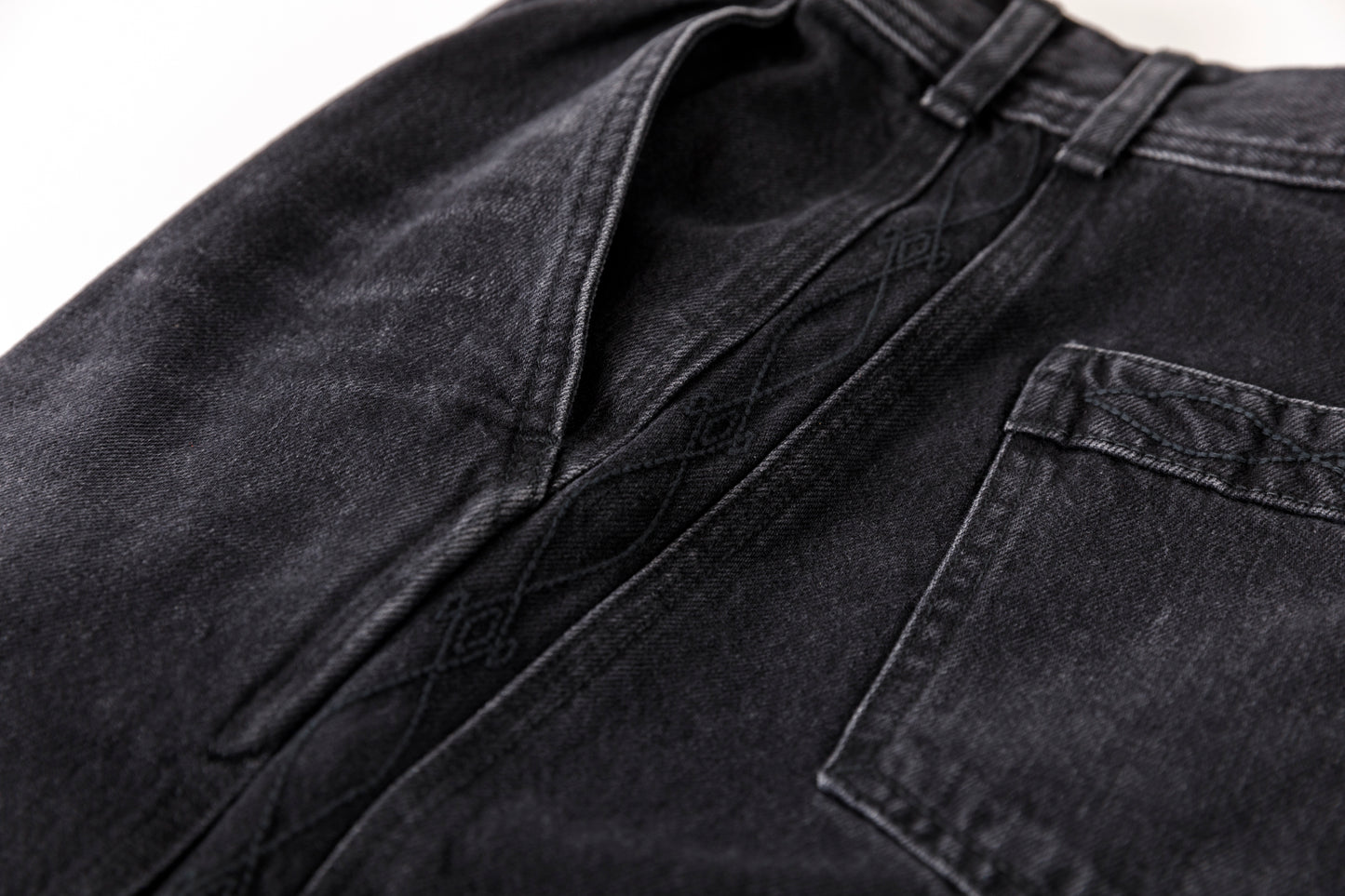 SARTO / 252-20003 EMBROIDERY DENIM PANTS - WASHED BLACK