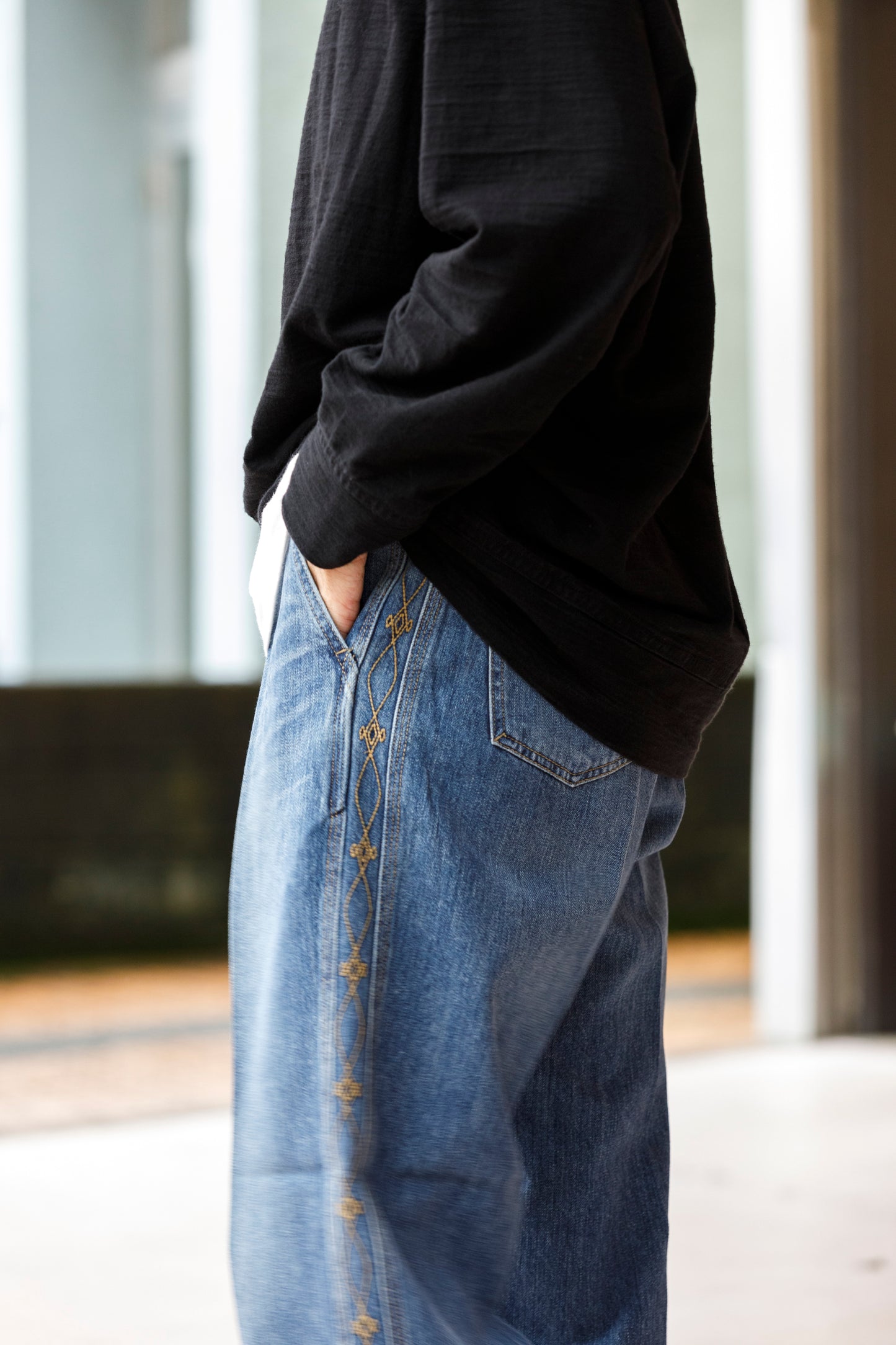 SARTO / 252-20003 EMBROIDERY DENIM PANTS - WASHED INDIGO