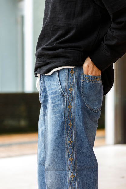 SARTO / EMBROIDERY DENIM PANTS - WASHED INDIGO