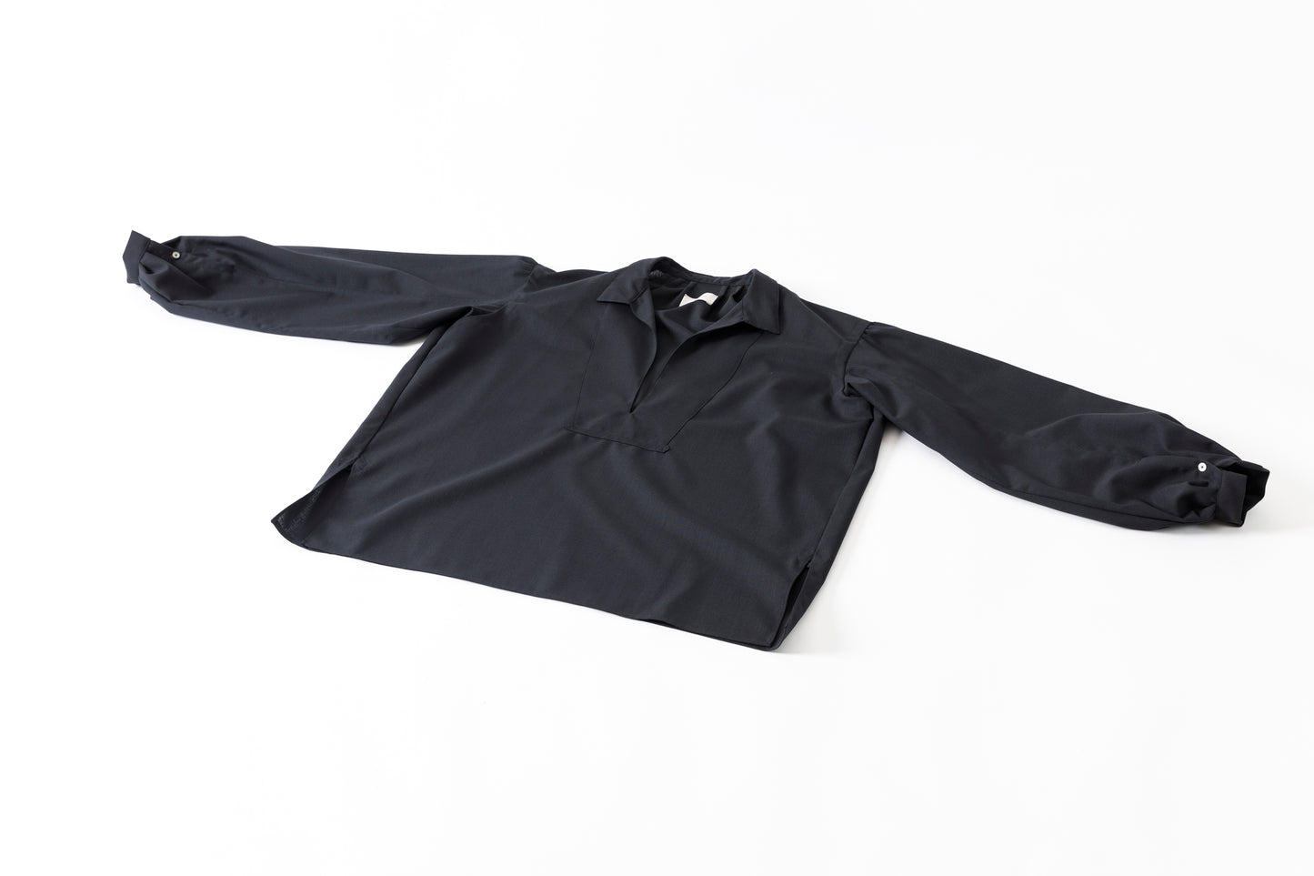 SARTO / 252-18001  TUKED SKIPPER BLOUSE(HIGH TWISTED WOOL) - BLACK