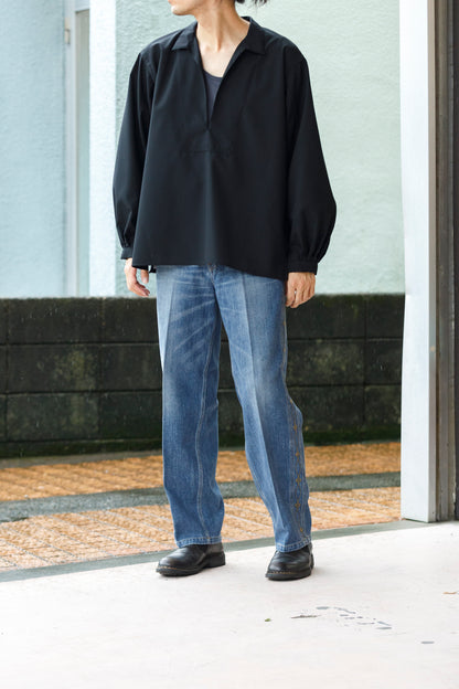 SARTO / 252-18001  TUKED SKIPPER BLOUSE(HIGH TWISTED WOOL) - BLACK