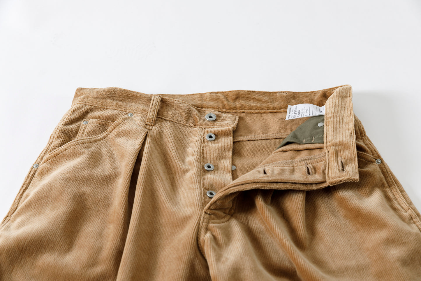 Willow Pants P-035_Beige Corduroy