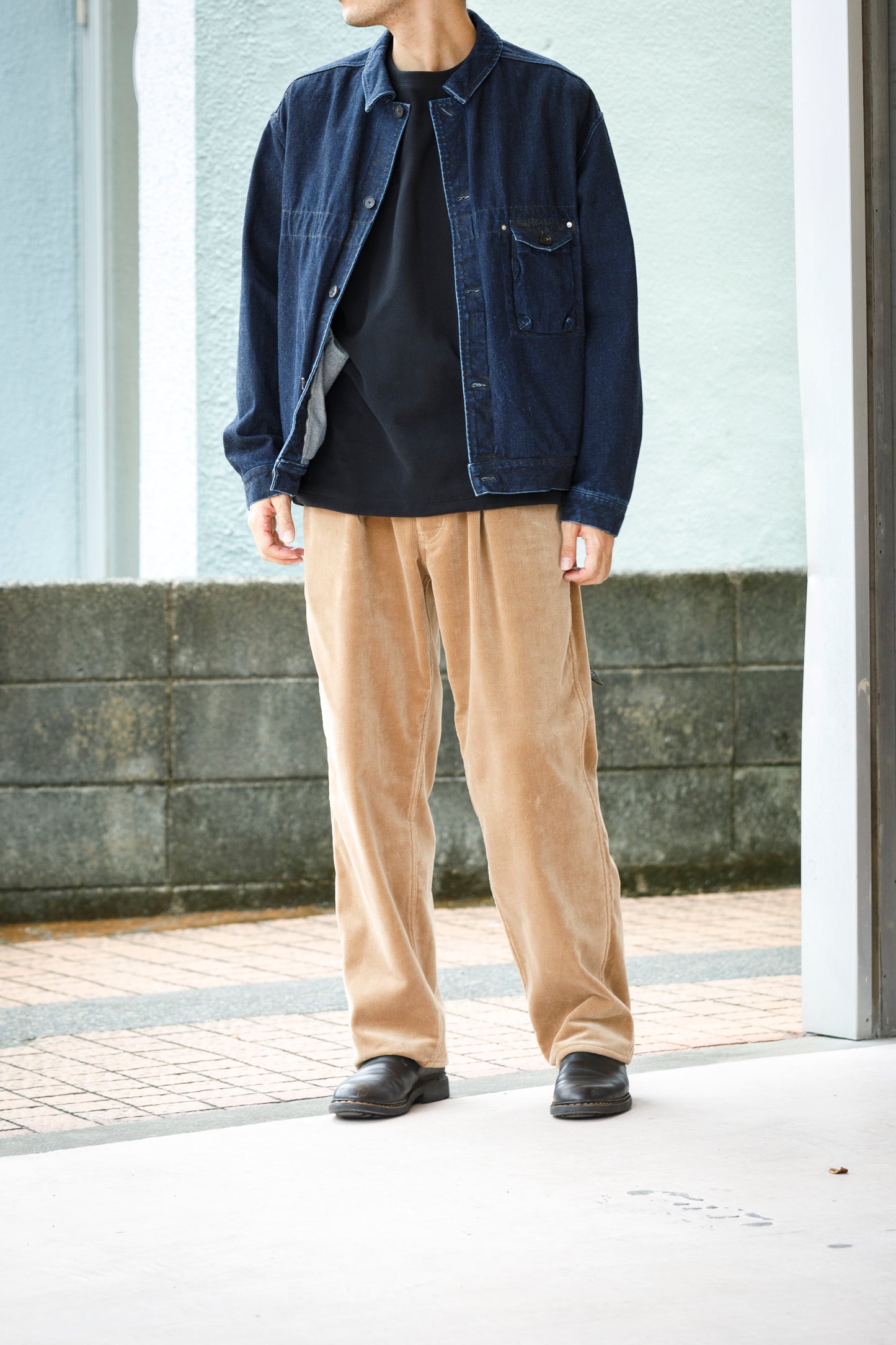 NULABEL / 522-204 URUSHI COATED DENIM TRUCKER JACKET - COAL BLACK