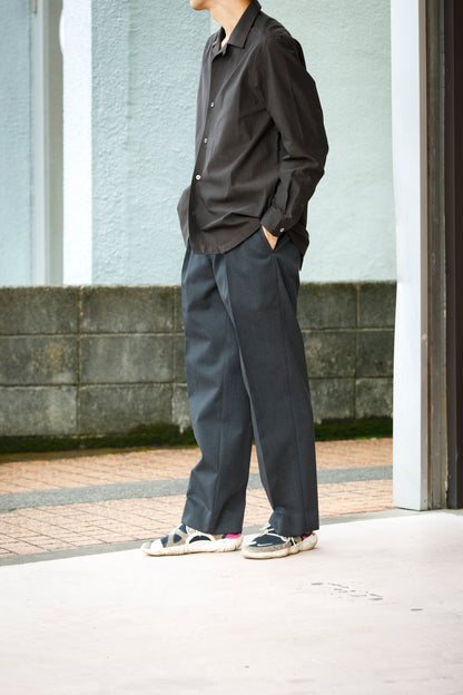 SARTO / 252-11001 TUCKER EMBROIDERY SLACKS(HIGH TWIST WOOL GABADINE) - CHACOAL