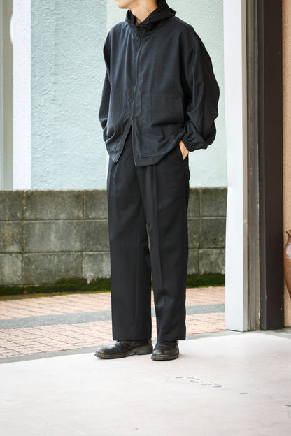 SARTO / 252-11001 TUCKER EMBROIDERY SLACKS(HIGH TWIST WOOL GABADINE) - BLACK
