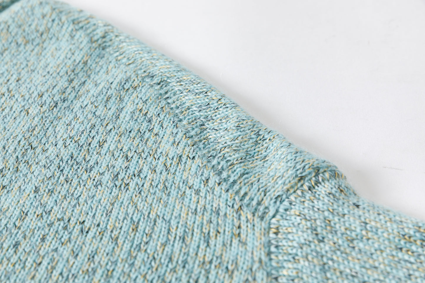 MOTHER HAND artisan /  BASTOGNE - BEE