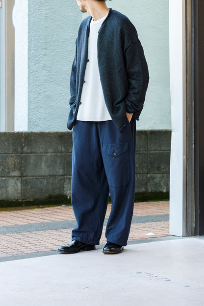 MOTHER HAND artisan /  BASTOGNE - INSECT