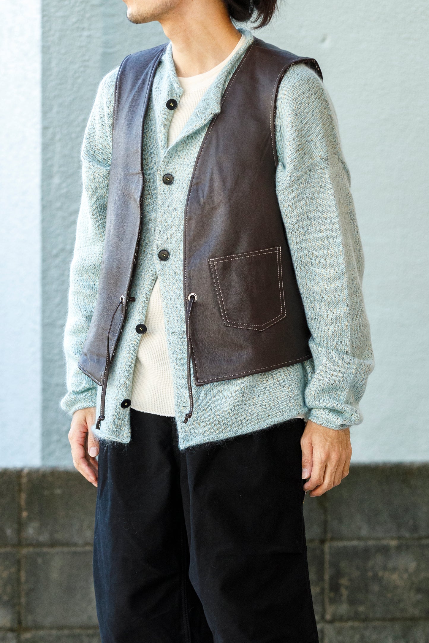 MOTHER HAND artisan /  BASTOGNE - BEE