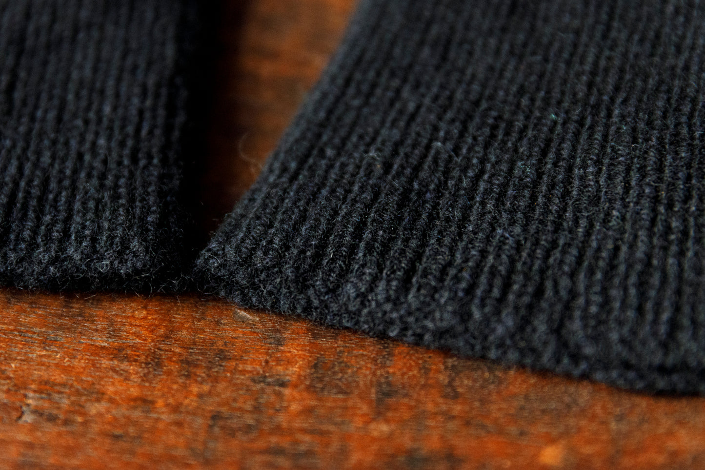 NIkki ESSENTIAL PIECE / ALL Yak Mitten(unisex) - BLACK×NAVY