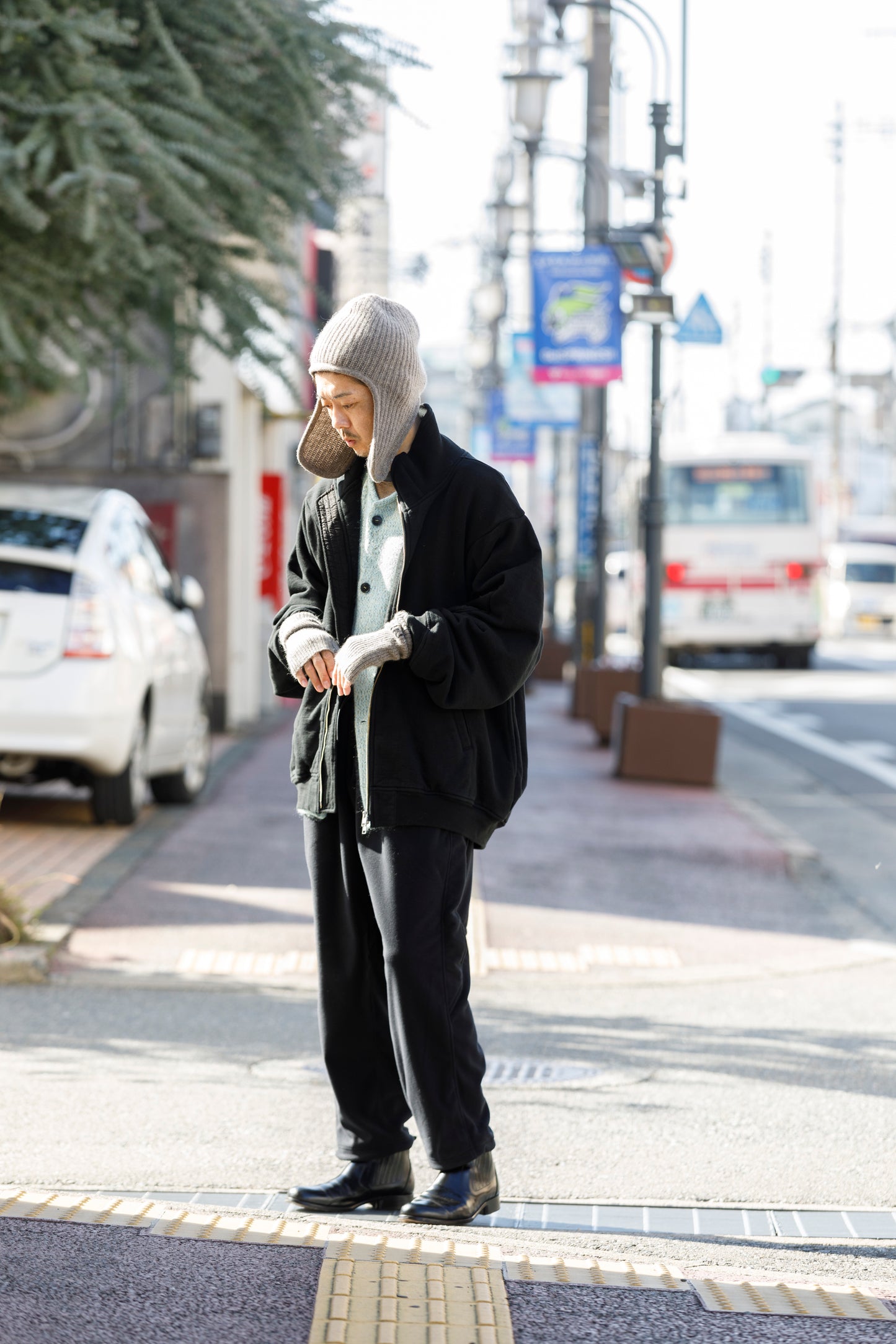 NIkki ESSENTIAL PIECE / ALL Yak Mitten(unisex) - BEIGE