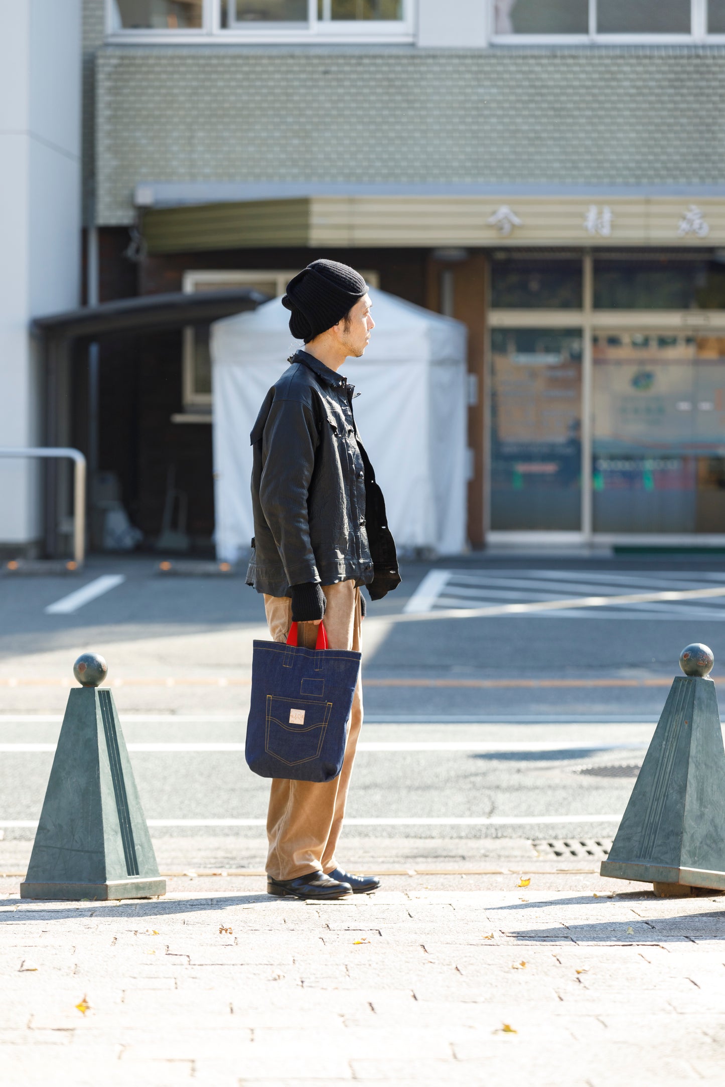 NIkki ESSENTIAL PIECE / ALL Yak Mitten(unisex) - BLACK×NAVY