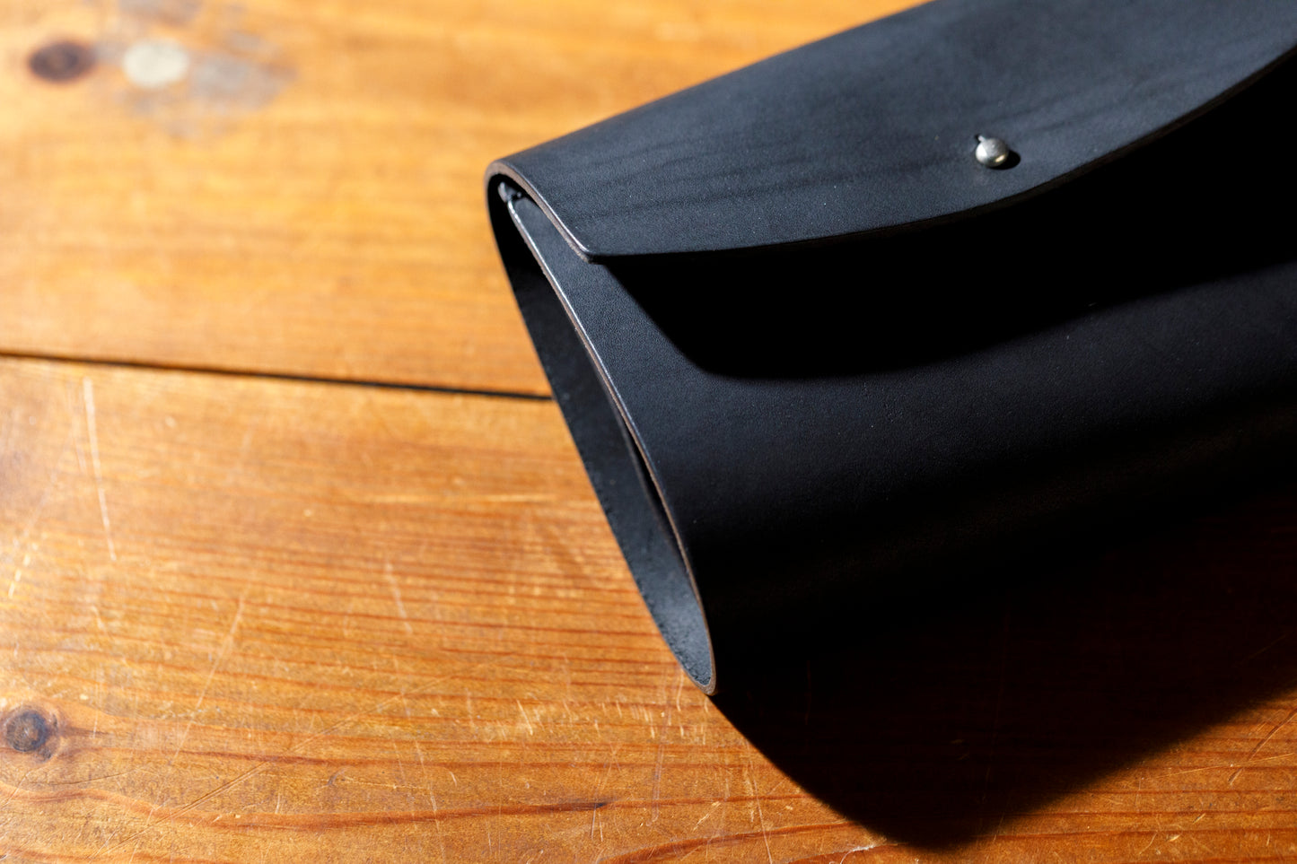 AMIACALVA / AK-007 GUIDI&ROSELLINI MEDIUM WALLET - Black