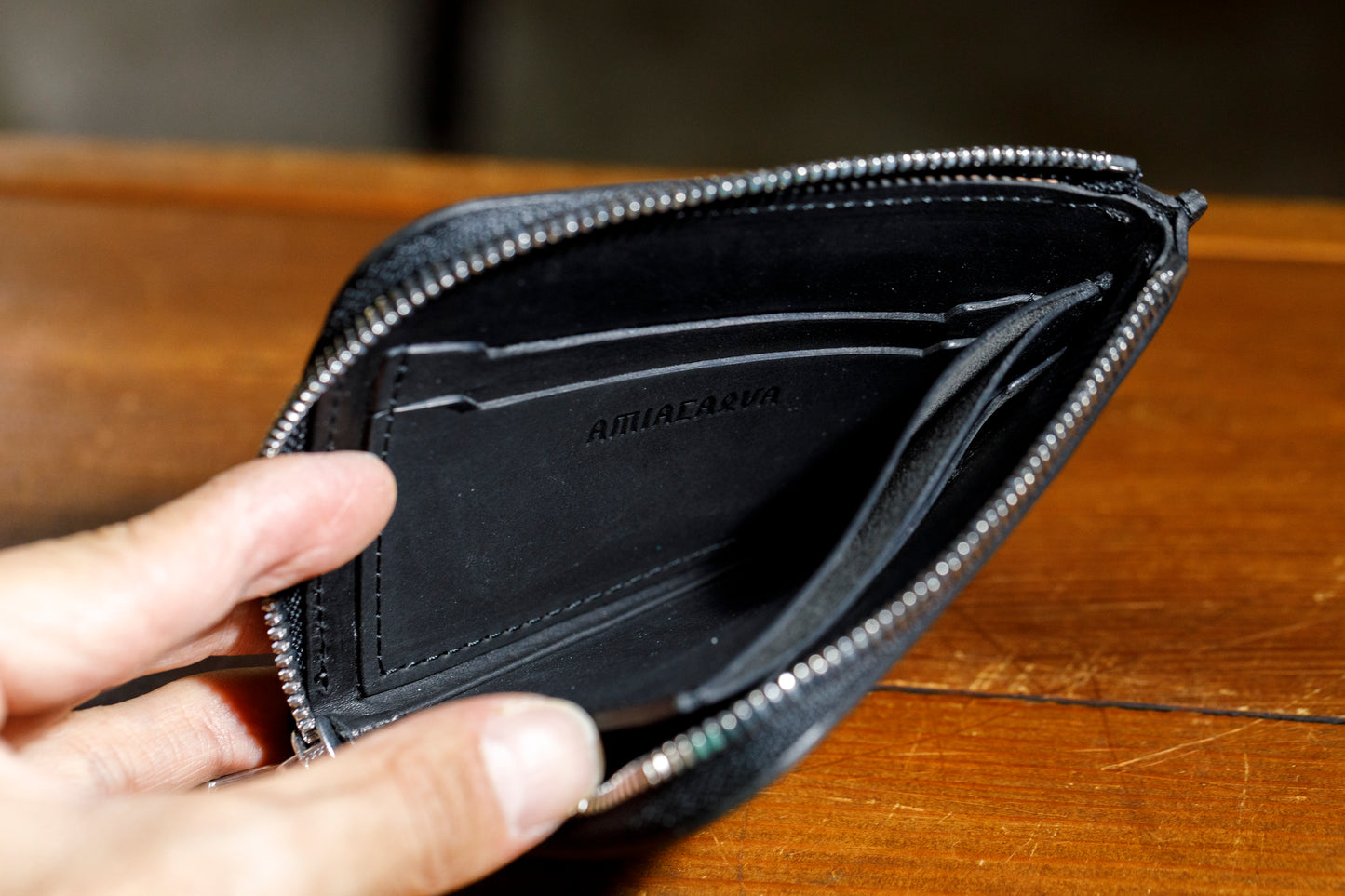 AMIACALVA / AK-043 GUIDI&ROSELLINI SHORT ZIP WALLET - Black