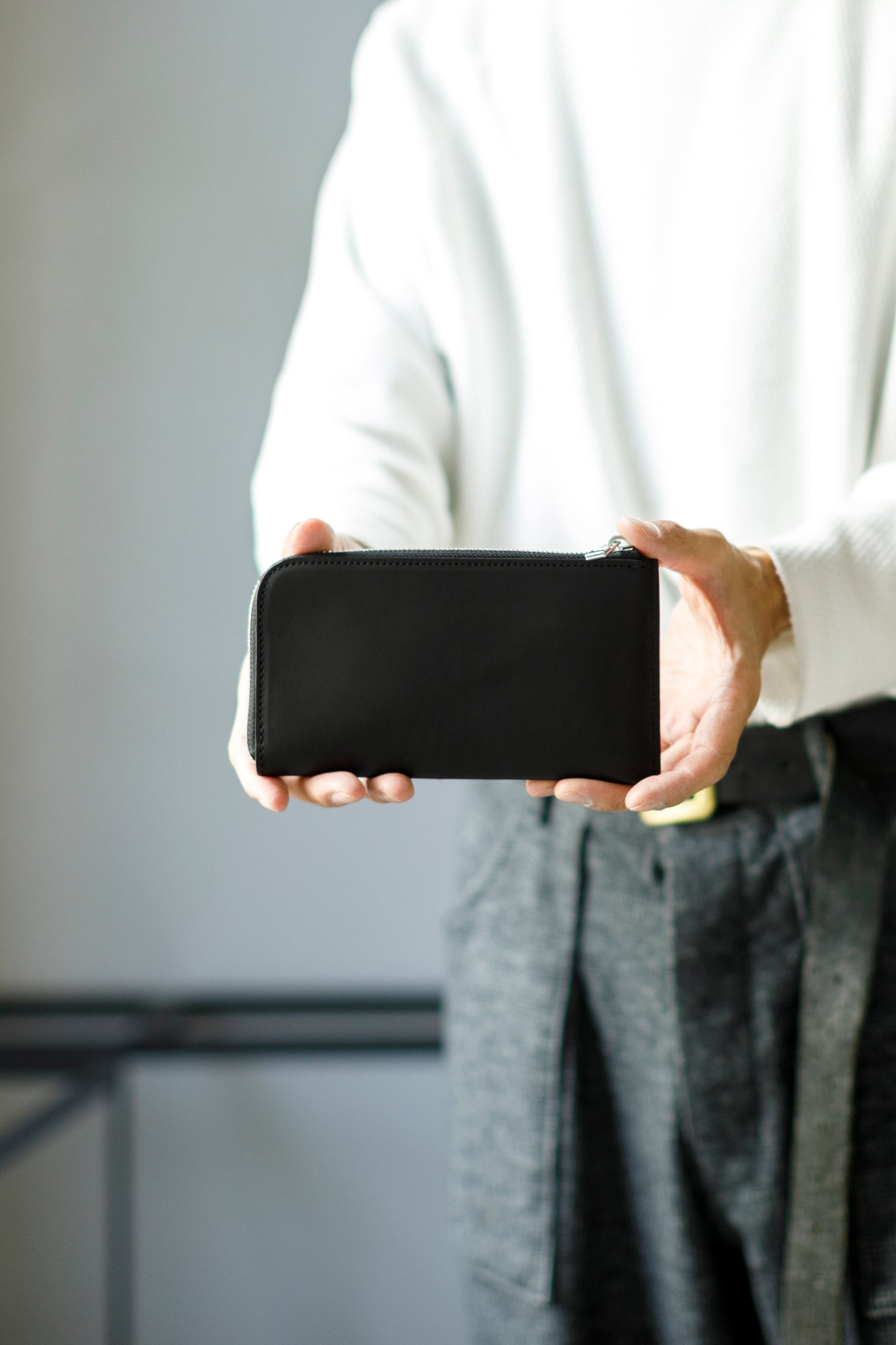 AMIACALVA / AK-042 GUIDI&ROSELLINI LONG ZIP WALLET - Black