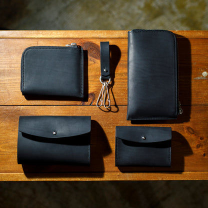 AMIACALVA / AK-043 GUIDI&ROSELLINI SHORT ZIP WALLET - Black