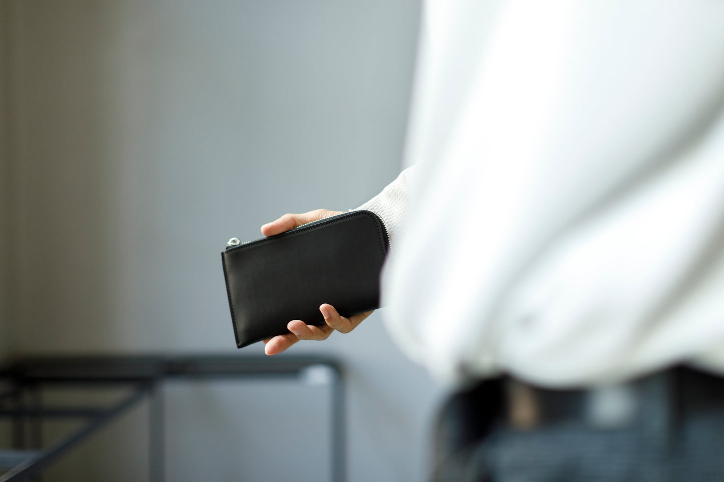 AMIACALVA / AK-042 GUIDI&ROSELLINI LONG ZIP WALLET - Black