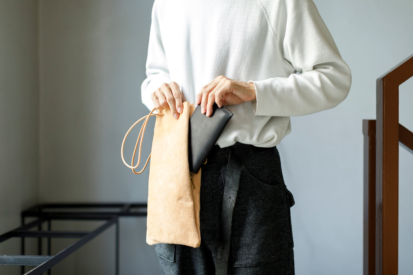 AMIACALVA / AK-042 GUIDI&ROSELLINI LONG ZIP WALLET - Black