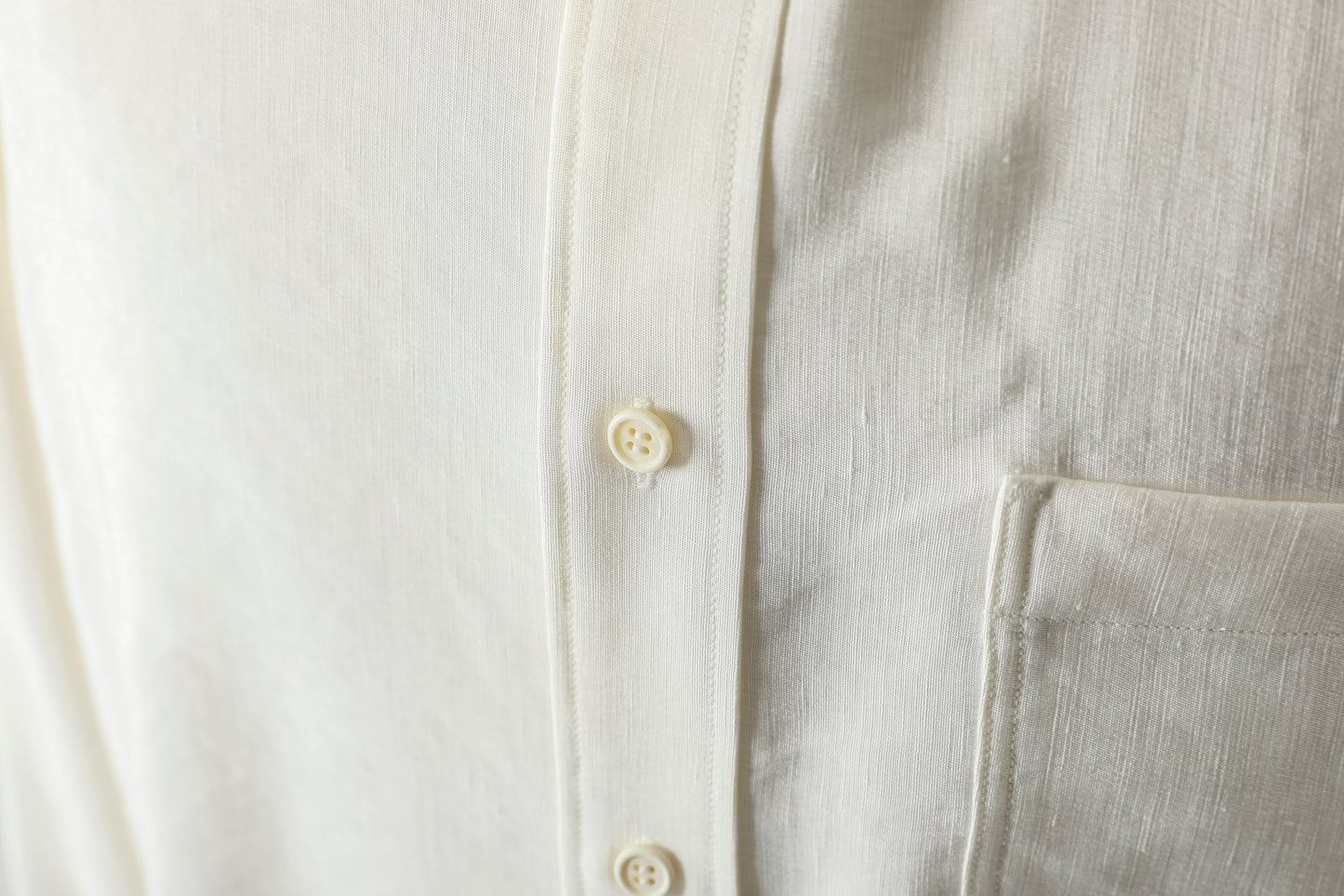 山内 / 26143-sili / ビンテージシルクリネン・ダブルステッチシャツ - off white