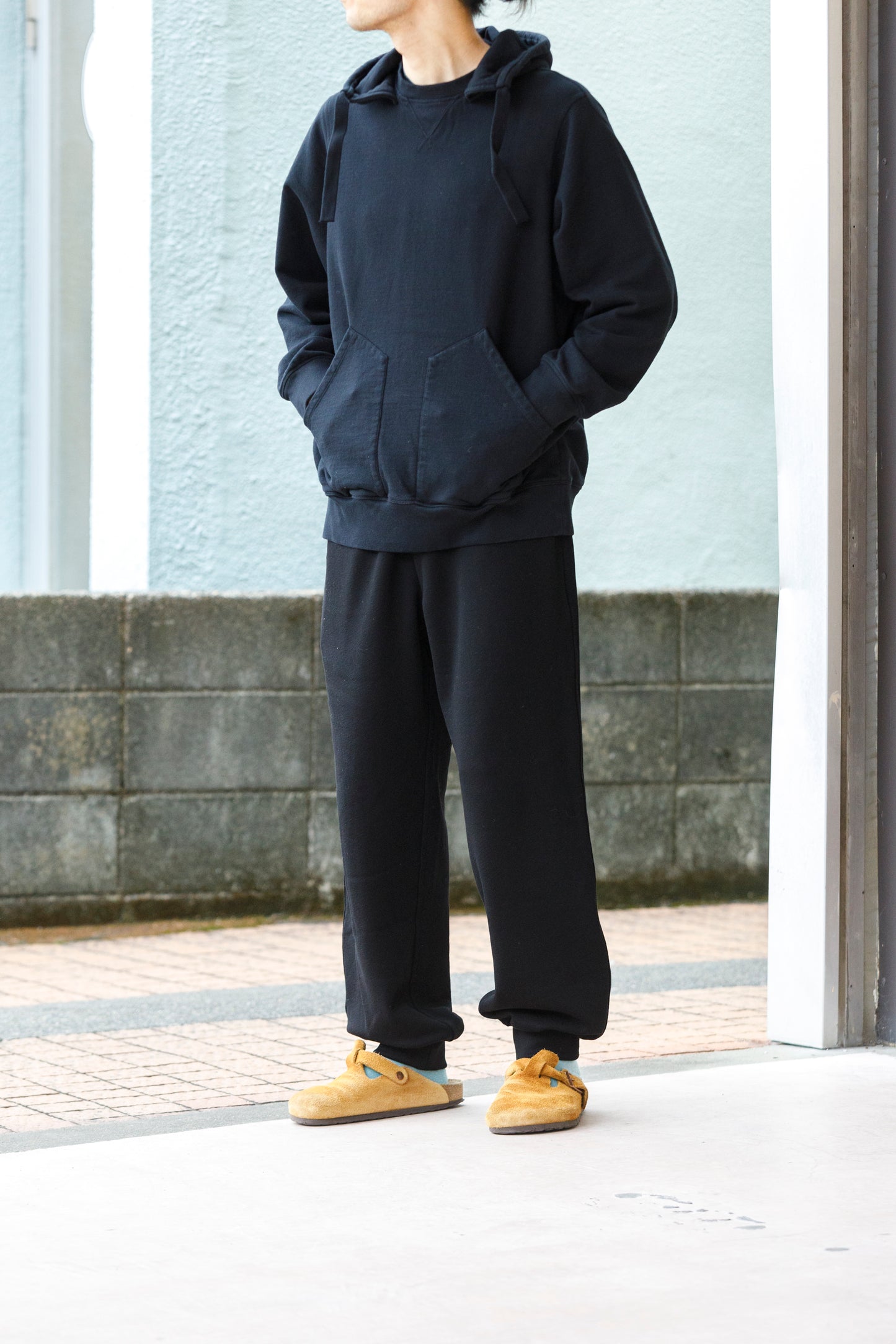 WONDER ROOM ESSE / WE003S01 The Hood - Black