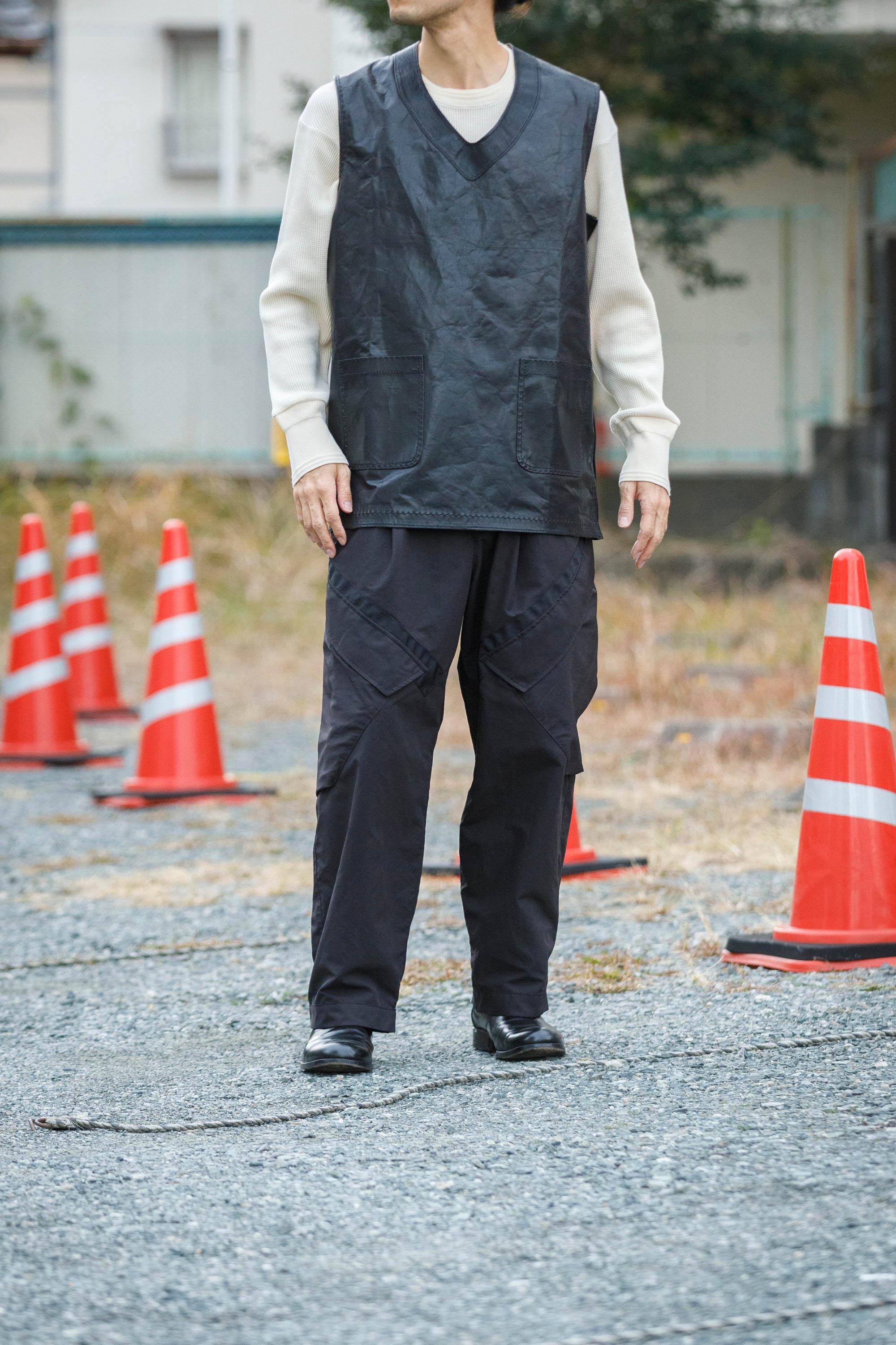 NOMARKS / LEATHER VEST 01 - Black – reggio