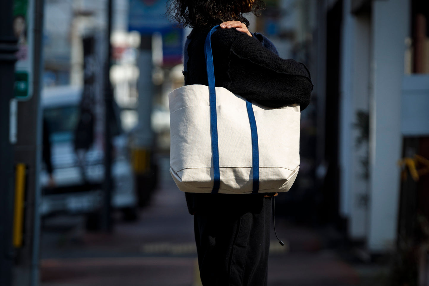 AMIACALVA A-054 WASHED CANVAS 6POCKETS TOTE (M) - NAVY