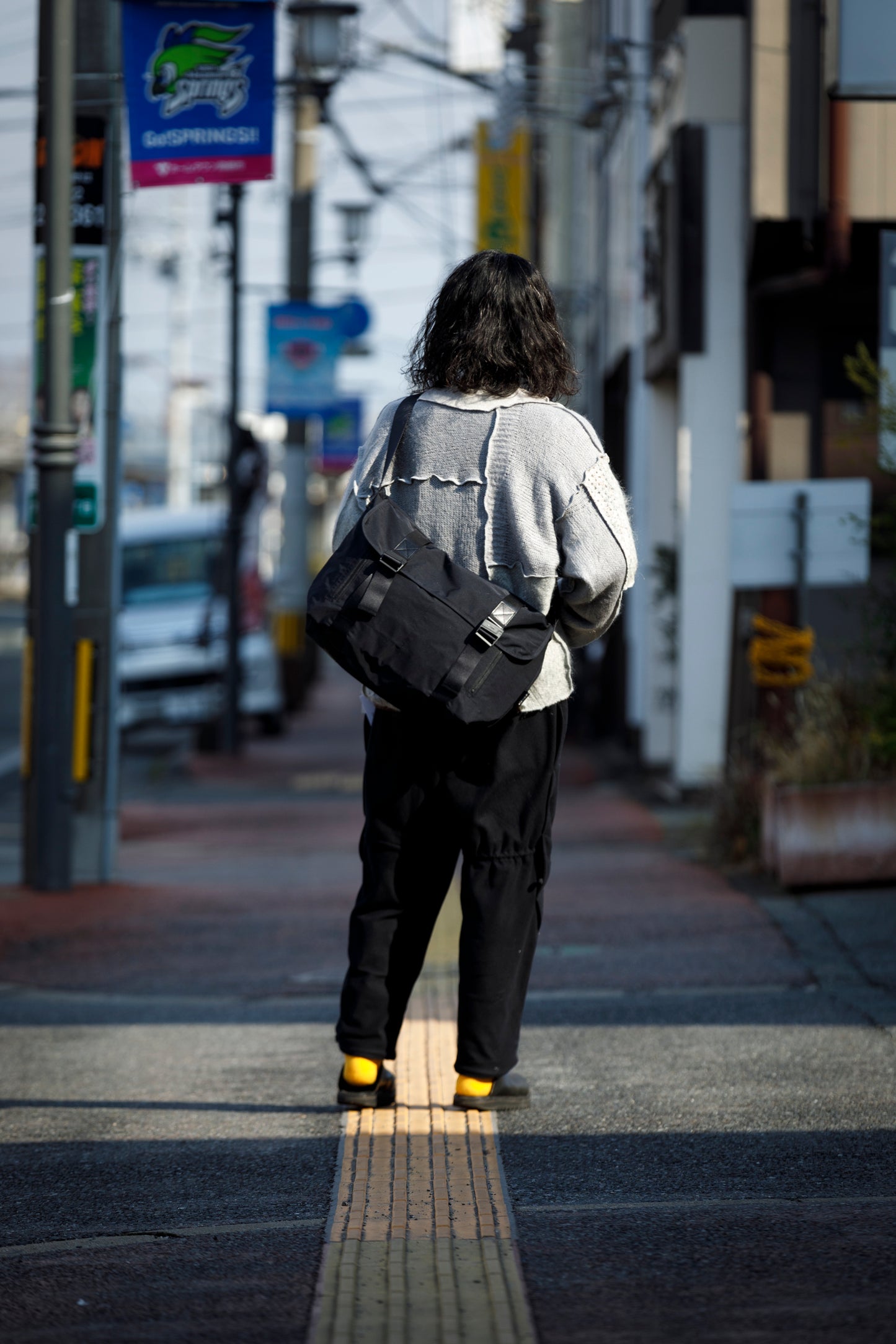 AMIACALVA F036 GABARDINE MESSENGER BAG - Black / Size L