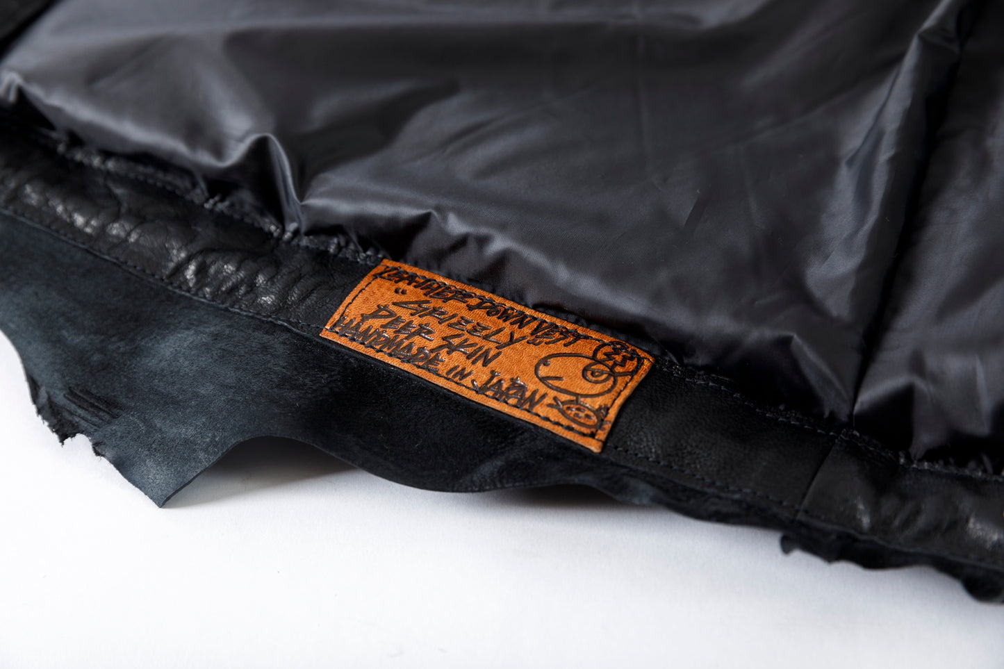 GOODKARMA DEVELOPMENT / LEATHER DOWN VEST"GRIZZLY" - BACK / Size 3