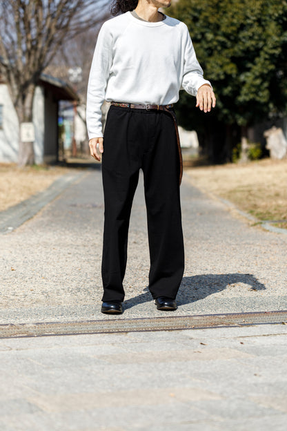 WONDER ROOM ESSE / WE003P02 The Step - Black