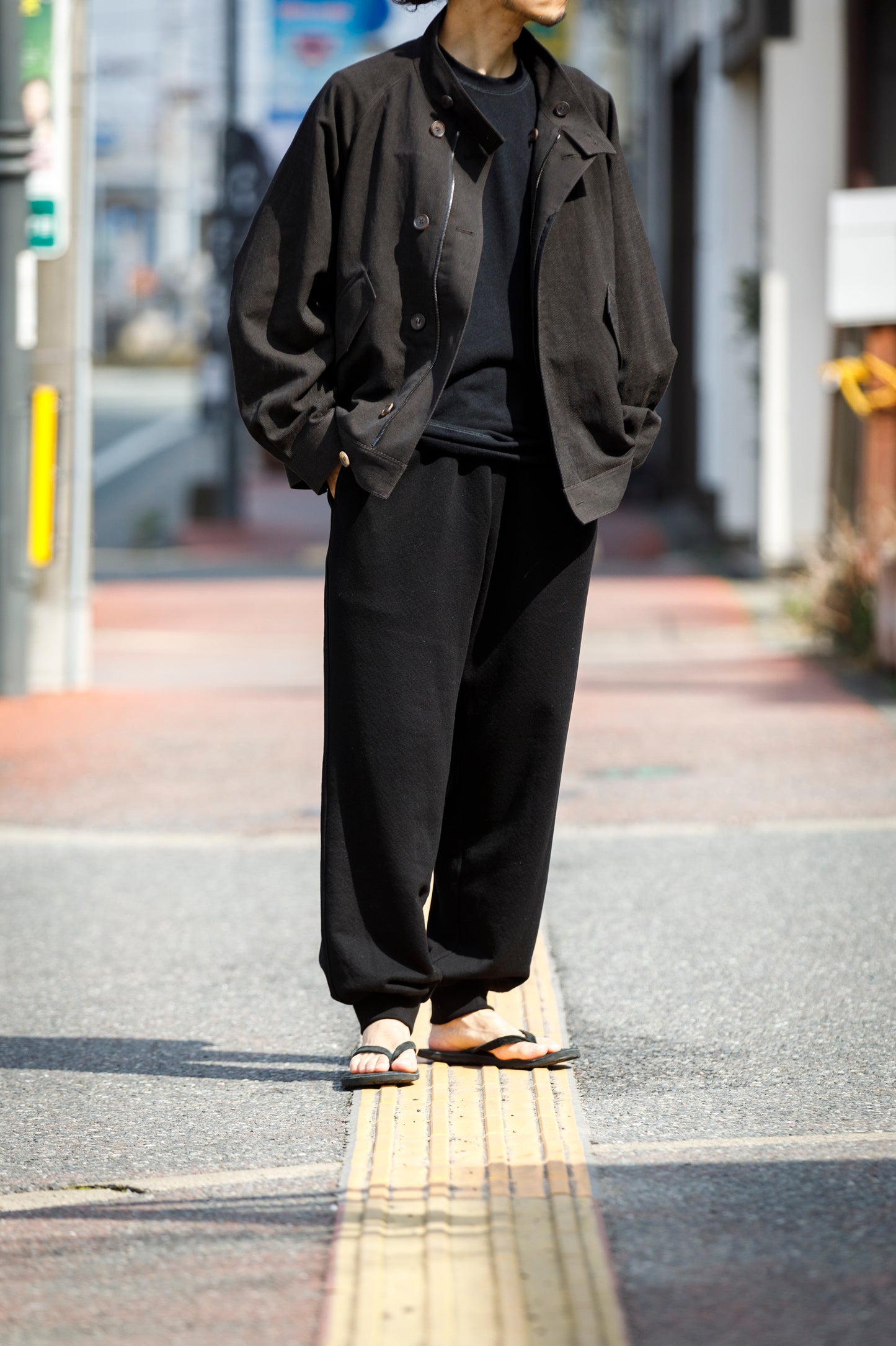 山内 / 26122-doro / 泥染ウールリネンヘリンボーン・セミダブルジップジャケット -doro サイズ4