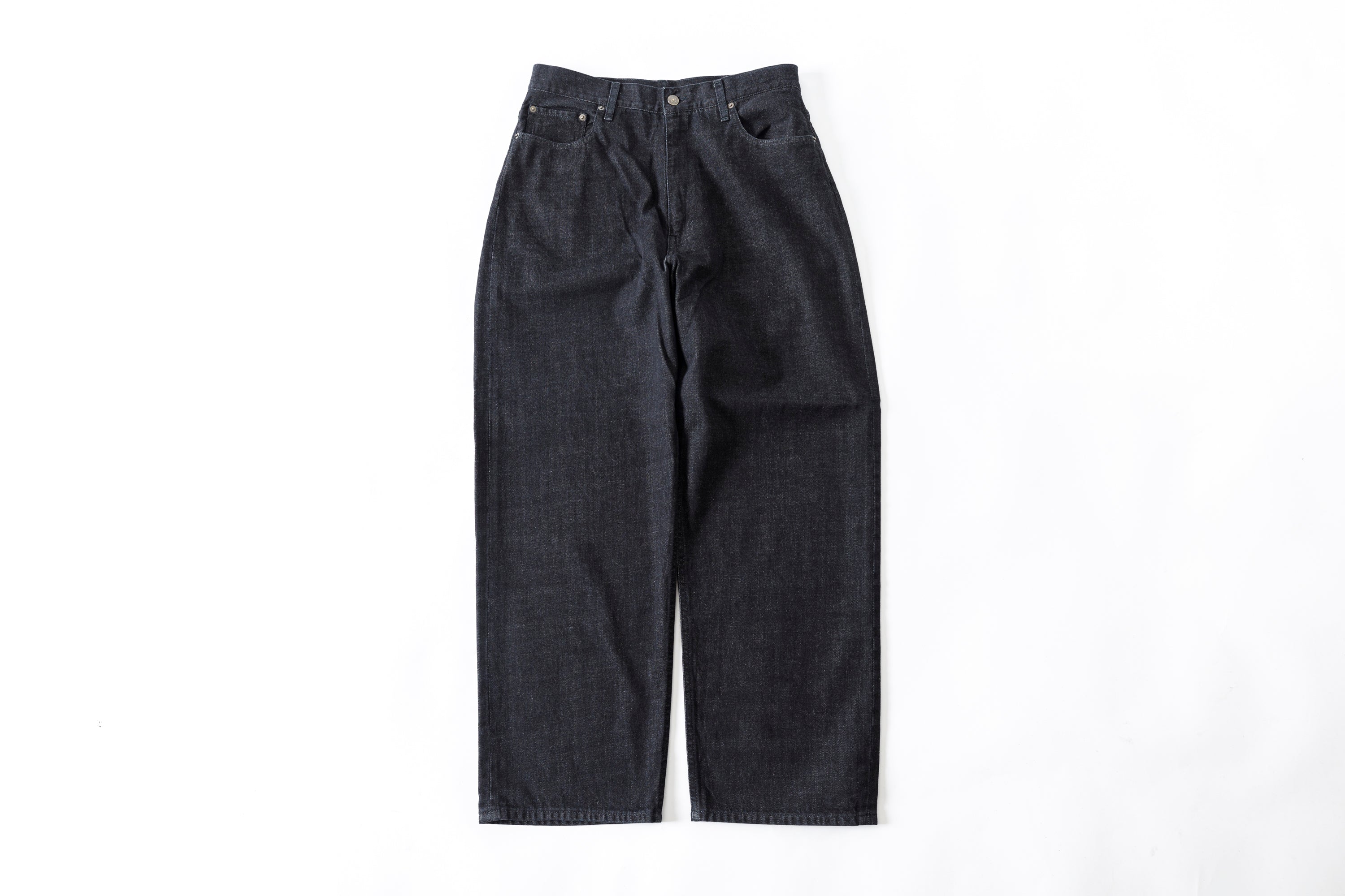Nikki ESSENTIAL PIECE(ニッキエッセンシャルピーシーズ)の正規取扱