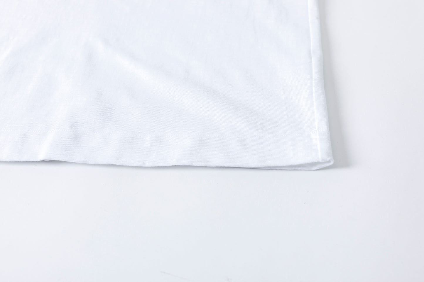 WONDER ROOM ESSE / The Plain - White