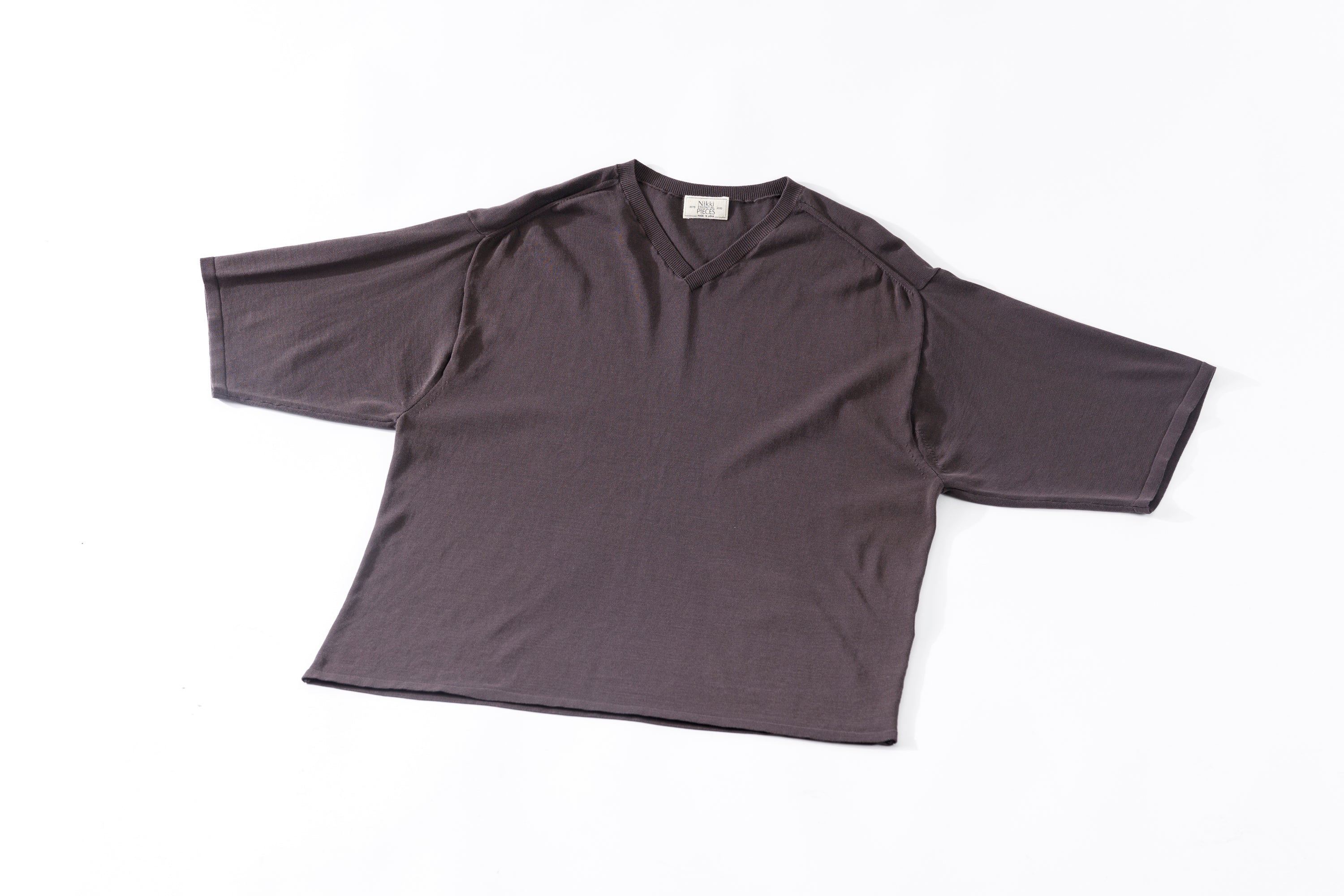 Nikki ESSENTIAL PIECE(ニッキエッセンシャルピーシーズ)の正規取扱