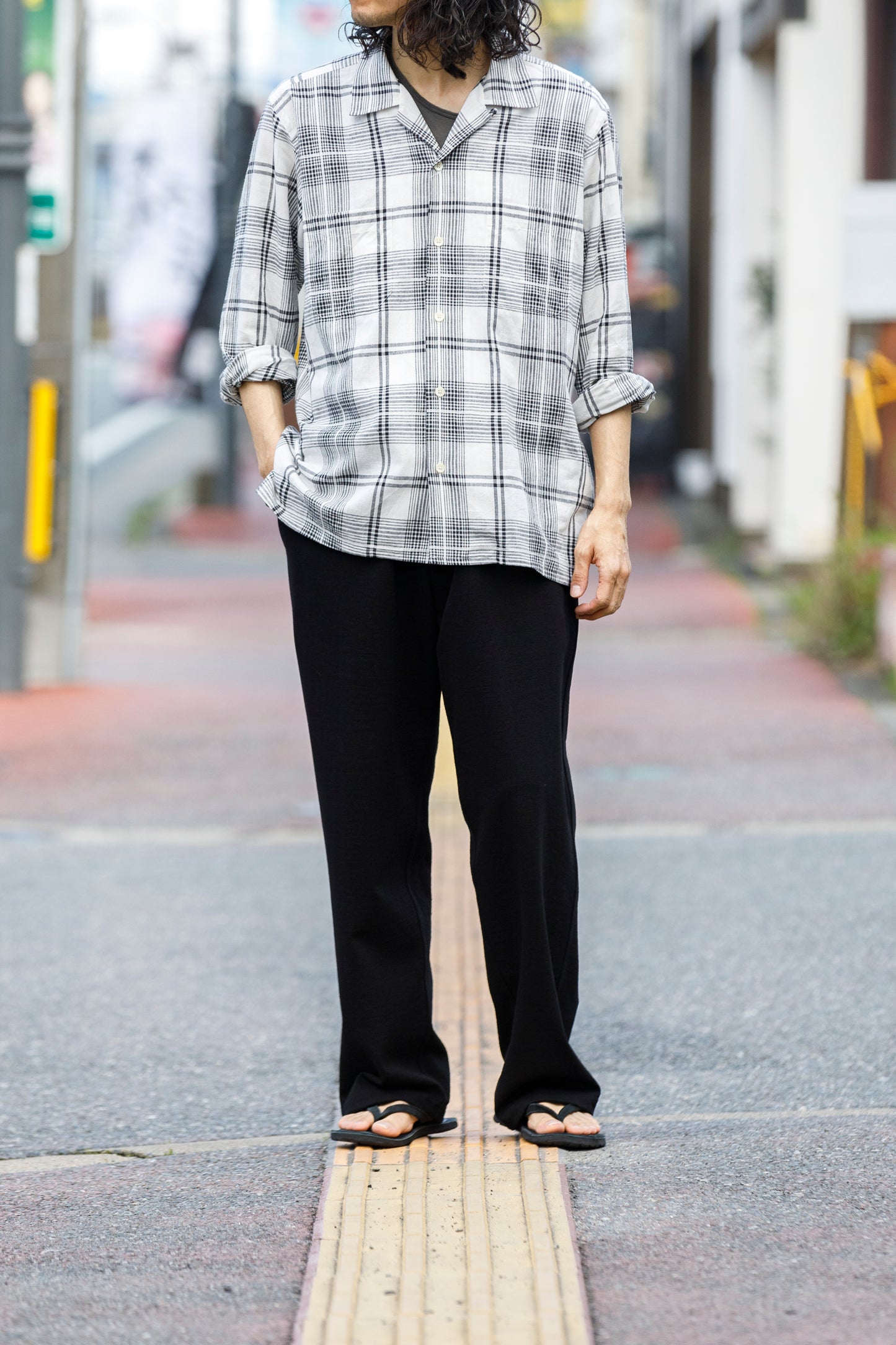 WONDER ROOM ESSE / WE003P02 The Step - Black