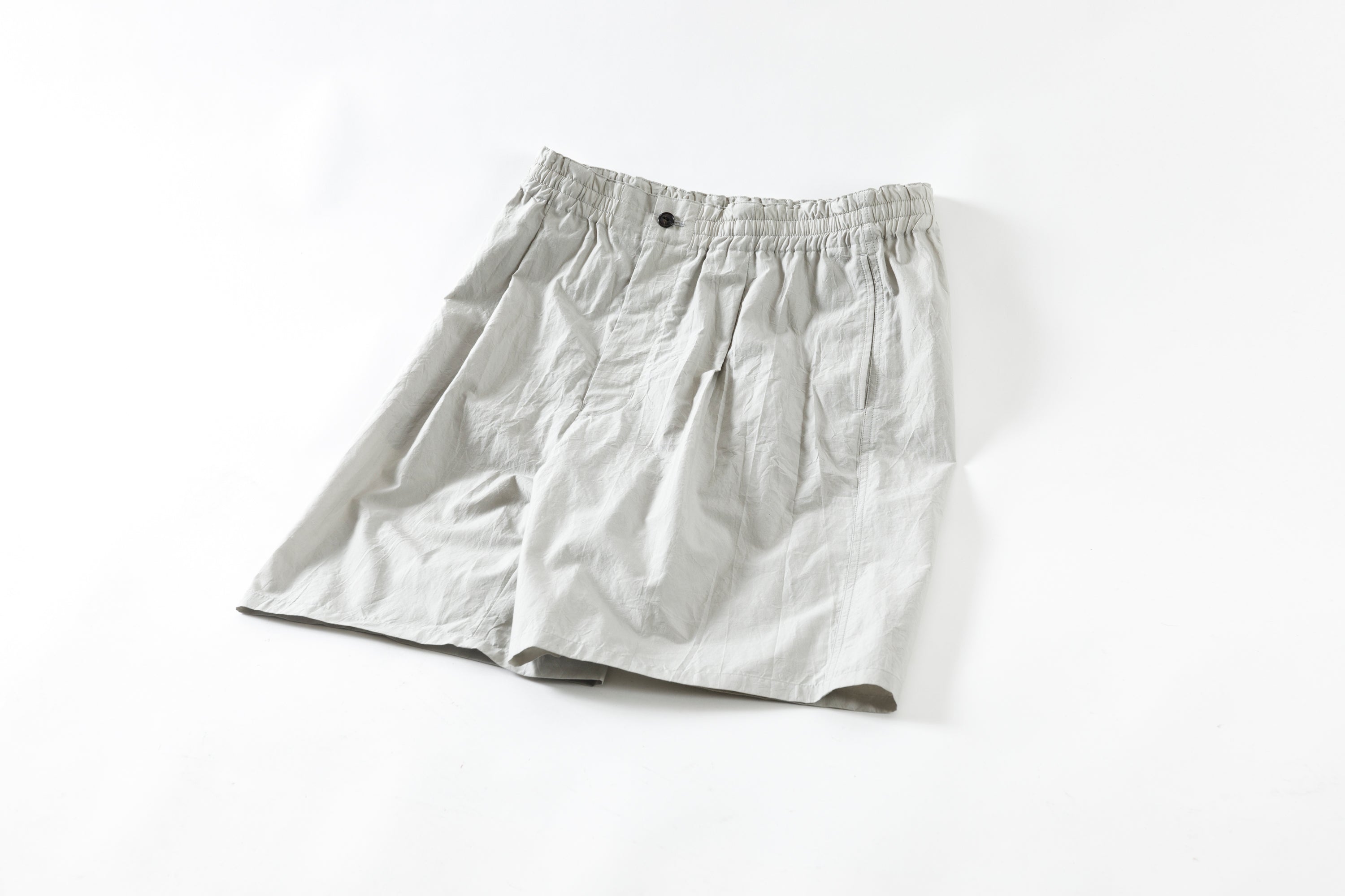 Nikki ESSENTIAL PIECE(ニッキエッセンシャルピーシーズ)の正規取扱