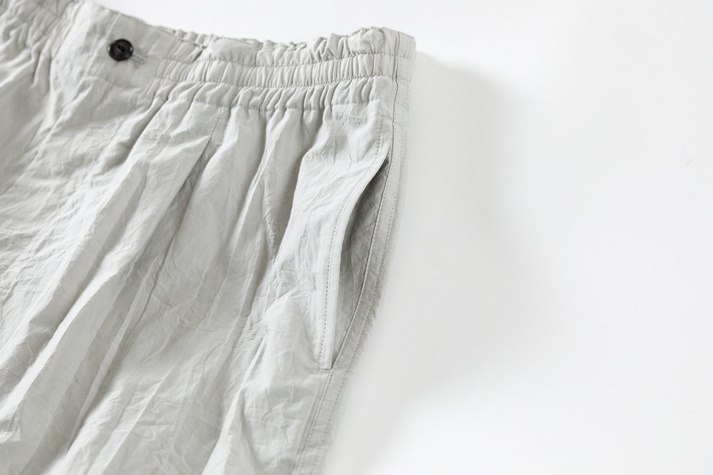 Nikki ESSENTIAL PIECE / Cotton Silk Faille Easy Shorts  - Light Grey