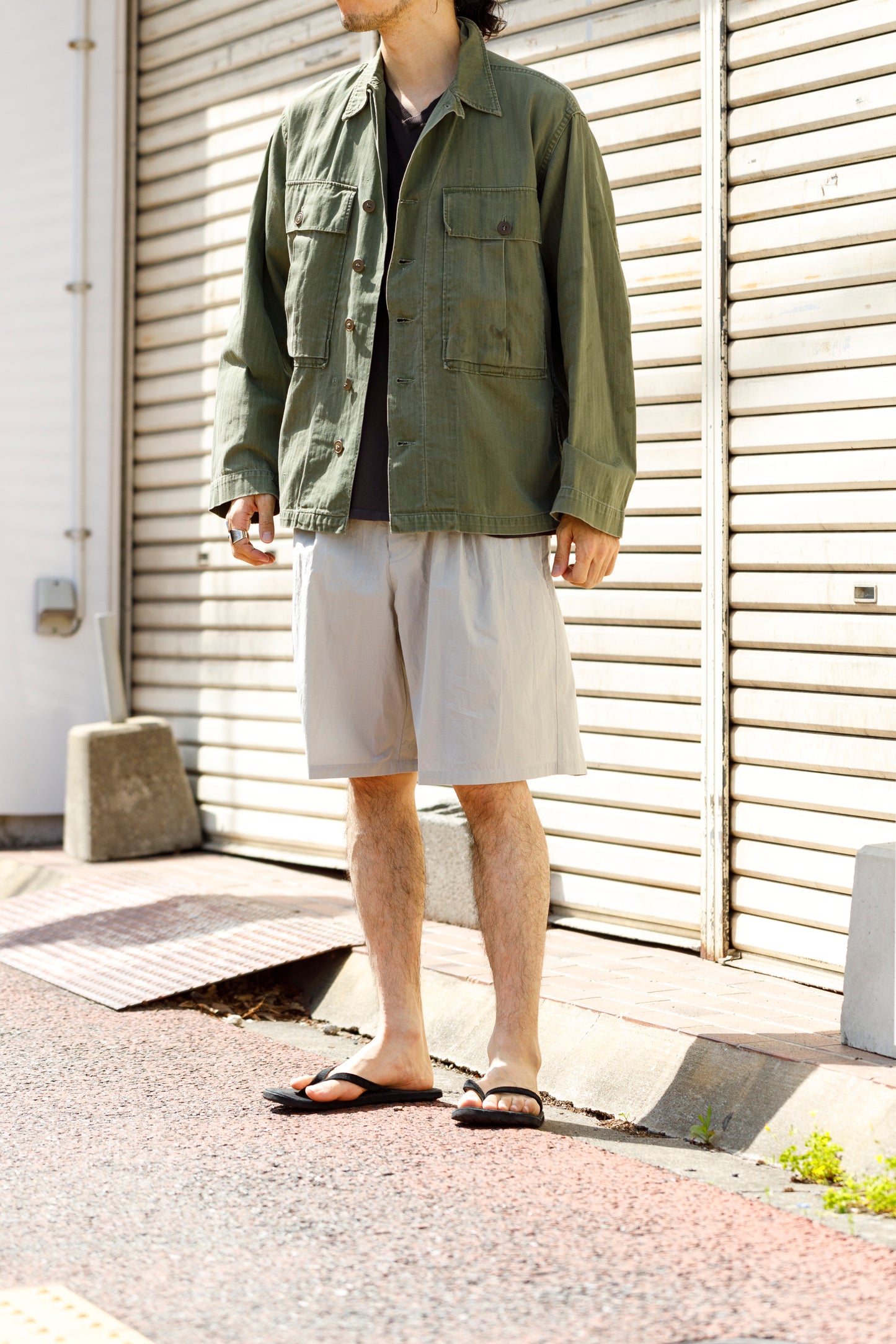 Nikki ESSENTIAL PIECE / Cotton Silk Faille Easy Shorts  - Light Grey