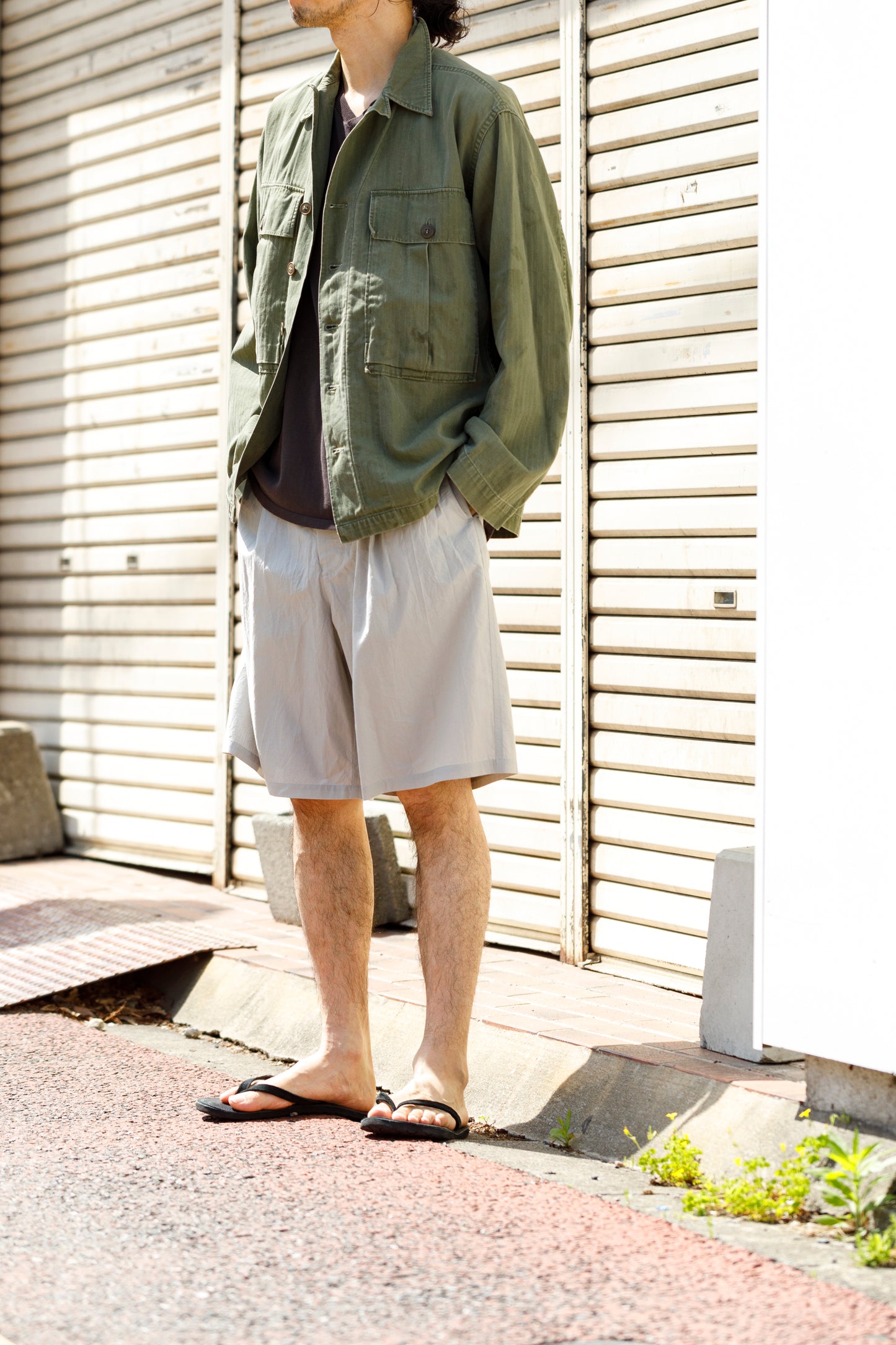 Nikki ESSENTIAL PIECE / Cotton Silk Faille Easy Shorts  - Light Grey