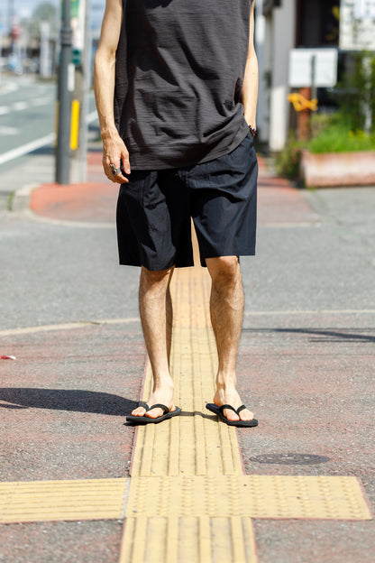 Nikki ESSENTIAL PIECES / Cotton Silk Faille Easy Shorts  - Black