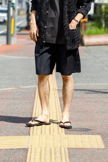 Nikki ESSENTIAL PIECES / Cotton Silk Faille Easy Shorts  - Black