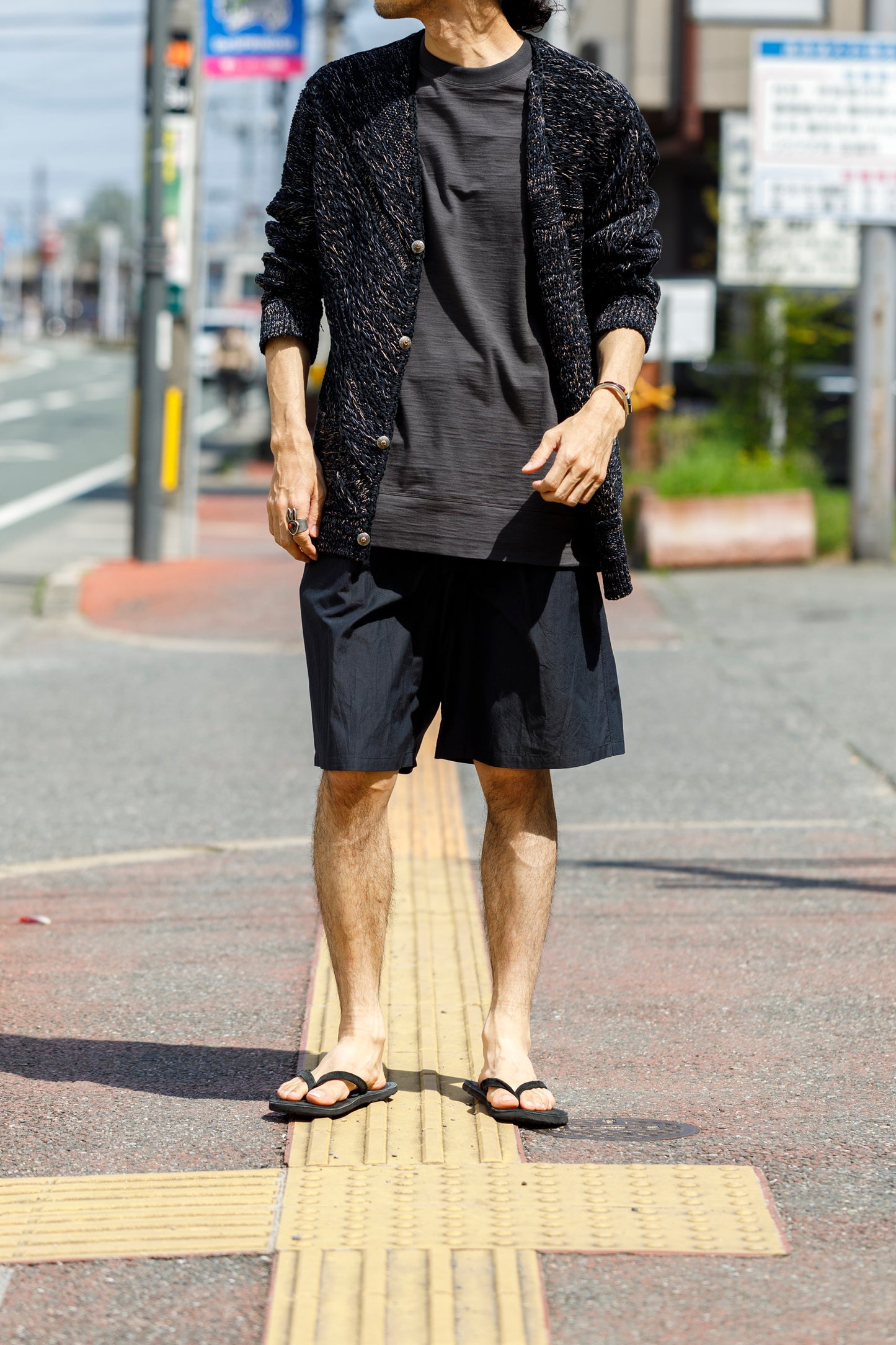 Nikki ESSENTIAL PIECES / Cotton Silk Faille Easy Shorts  - Black