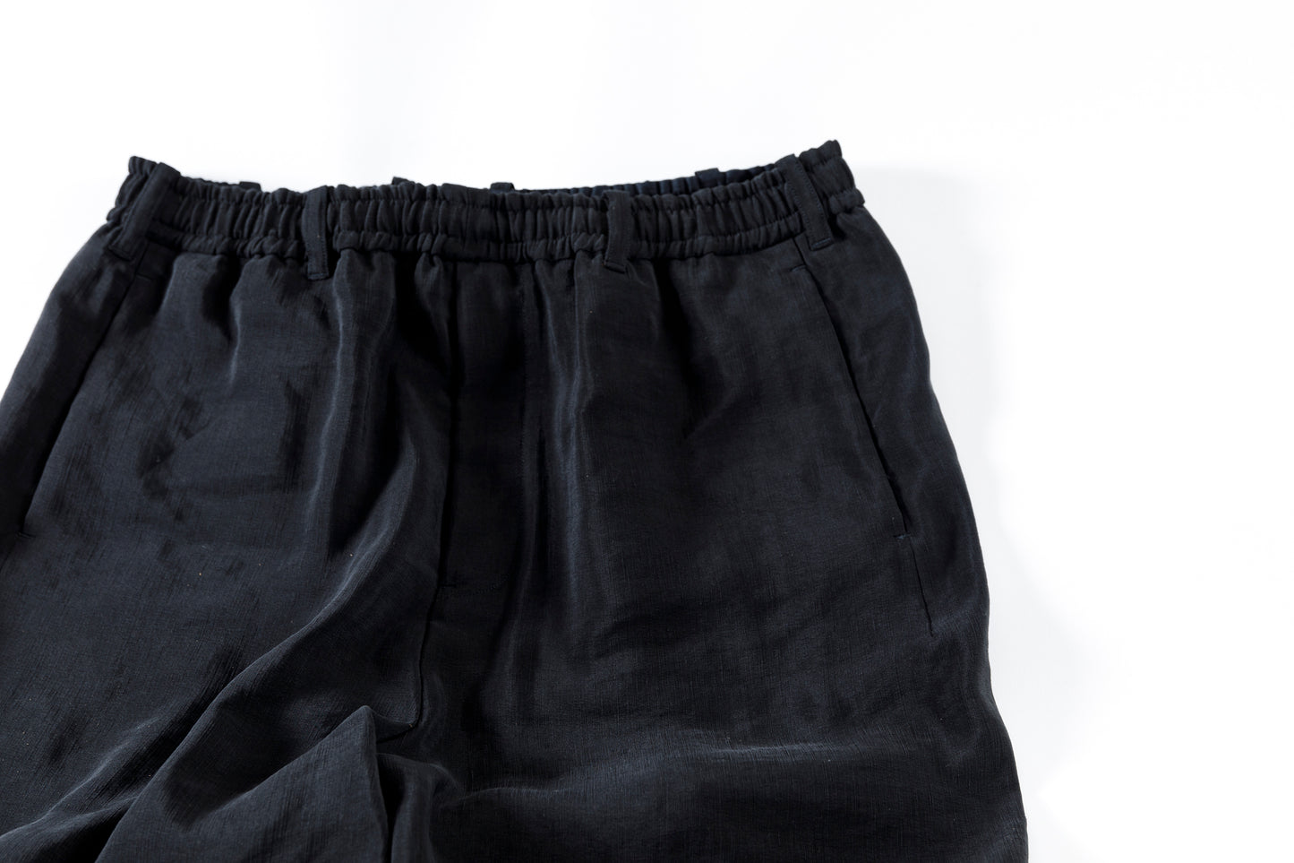 山内 / yc70-261-sili ビンテージシルクリネン・ワンカットイージーパンツ - sumi kuro